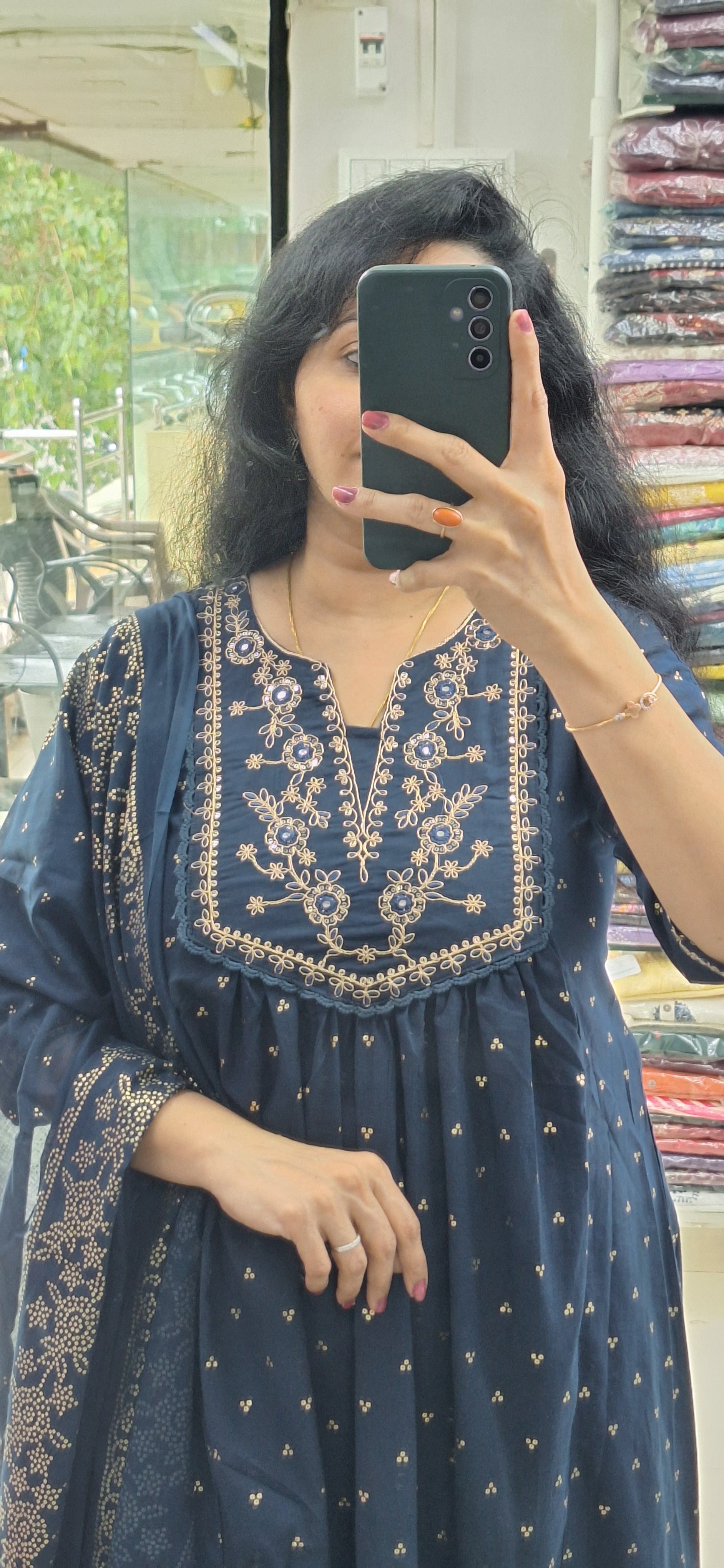 Dupatta Pants Set