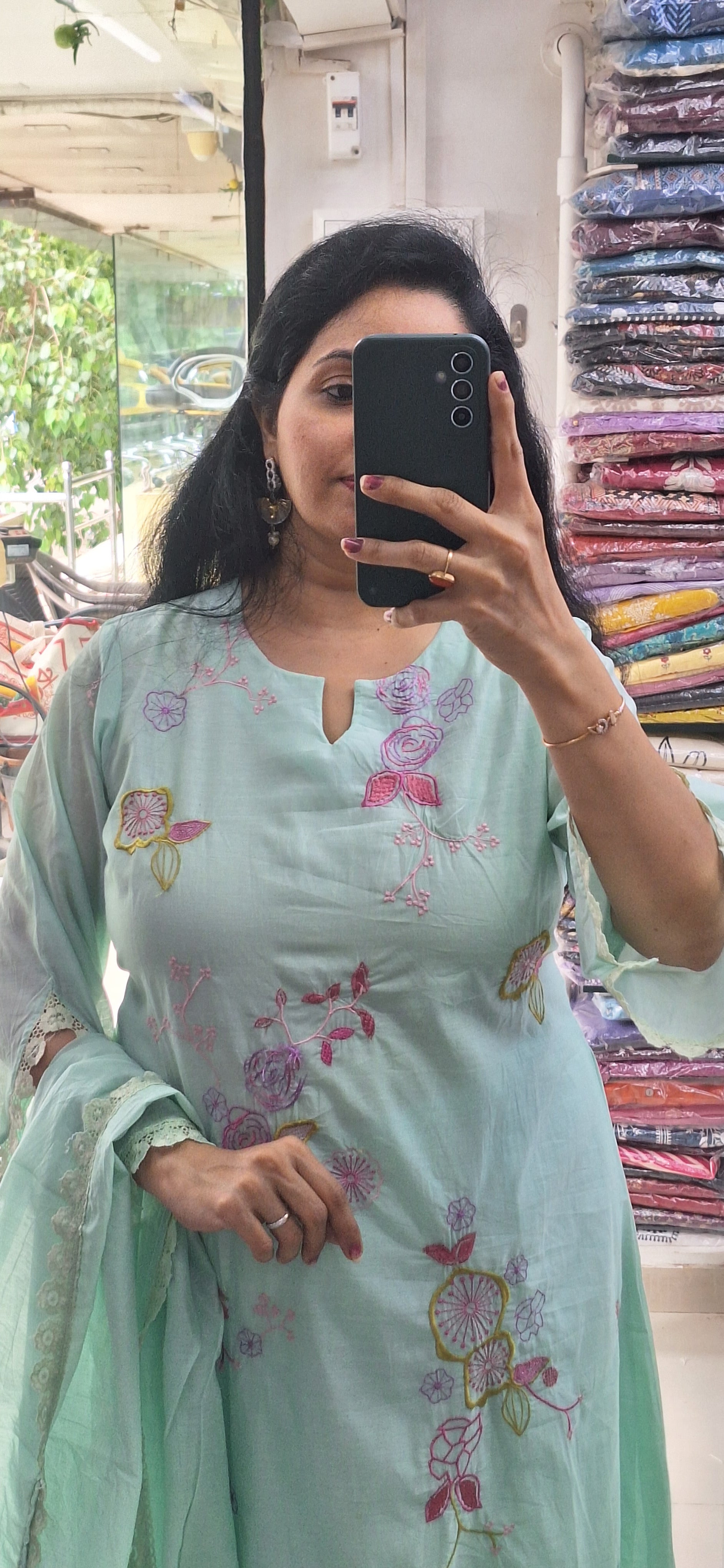 Dupatta Pants Set