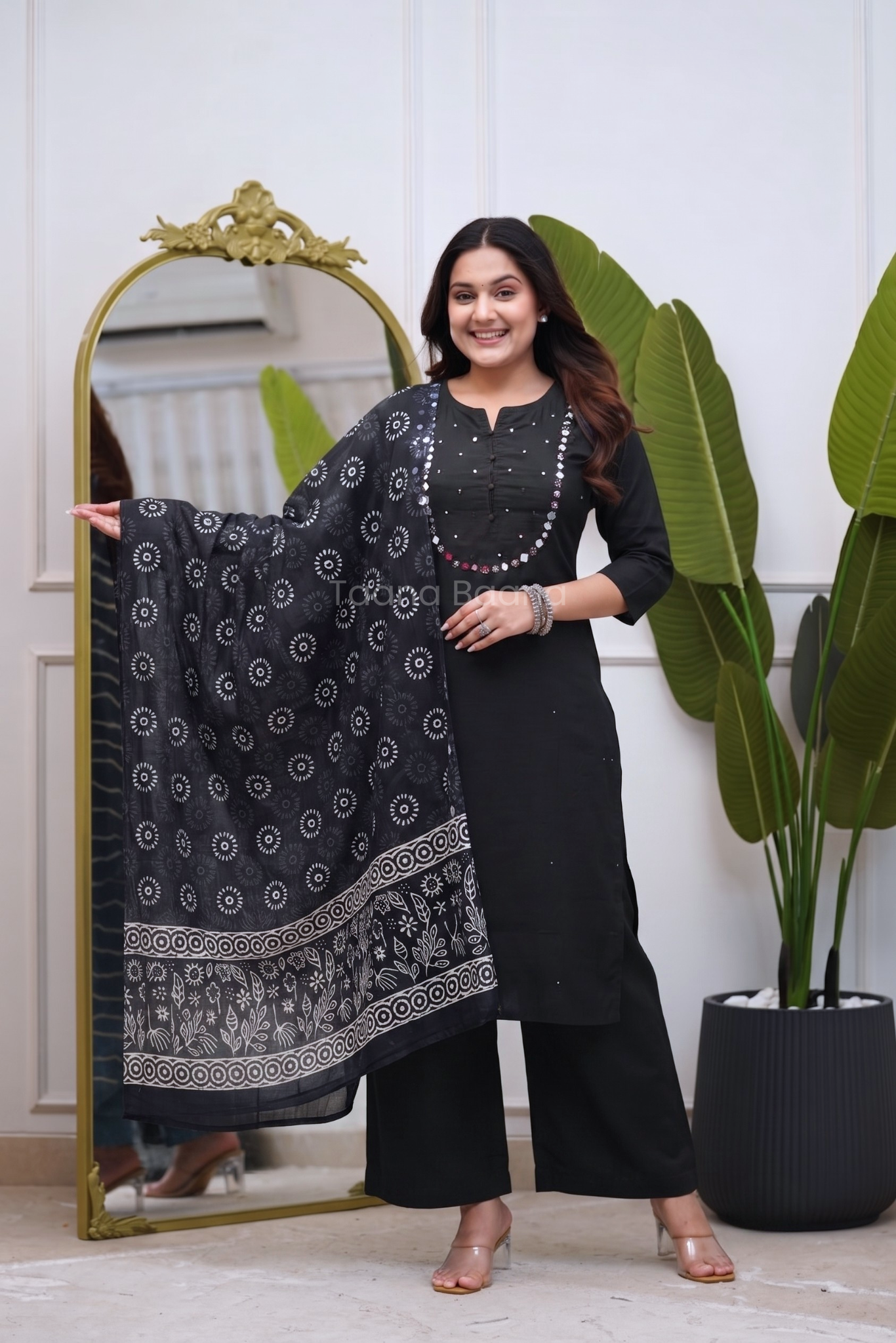Dupatta Pant Set