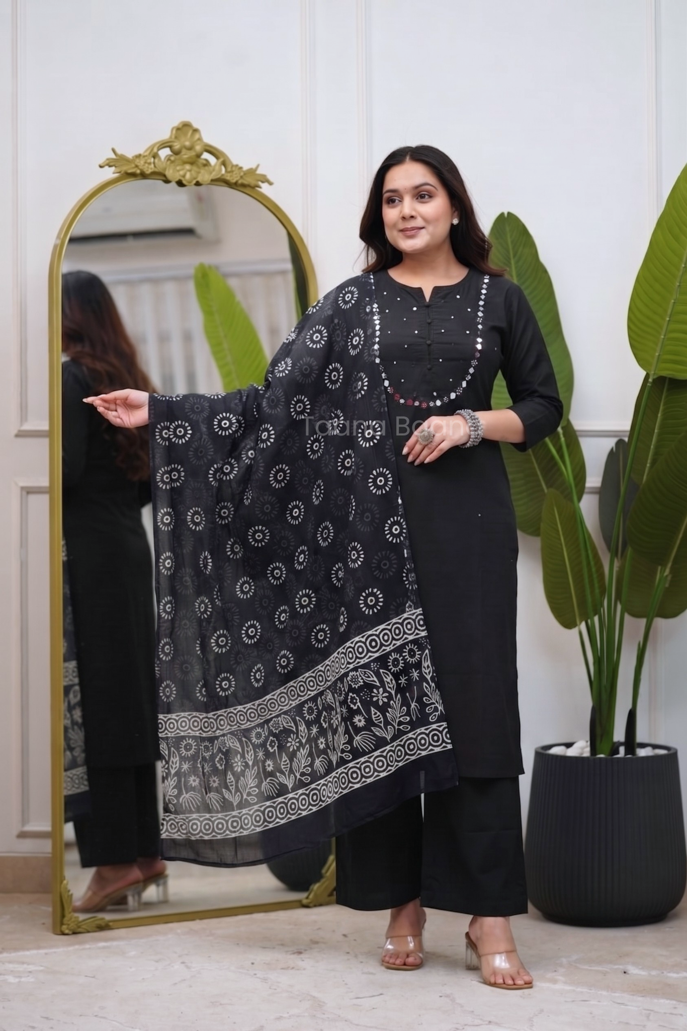 Dupatta Pant Set