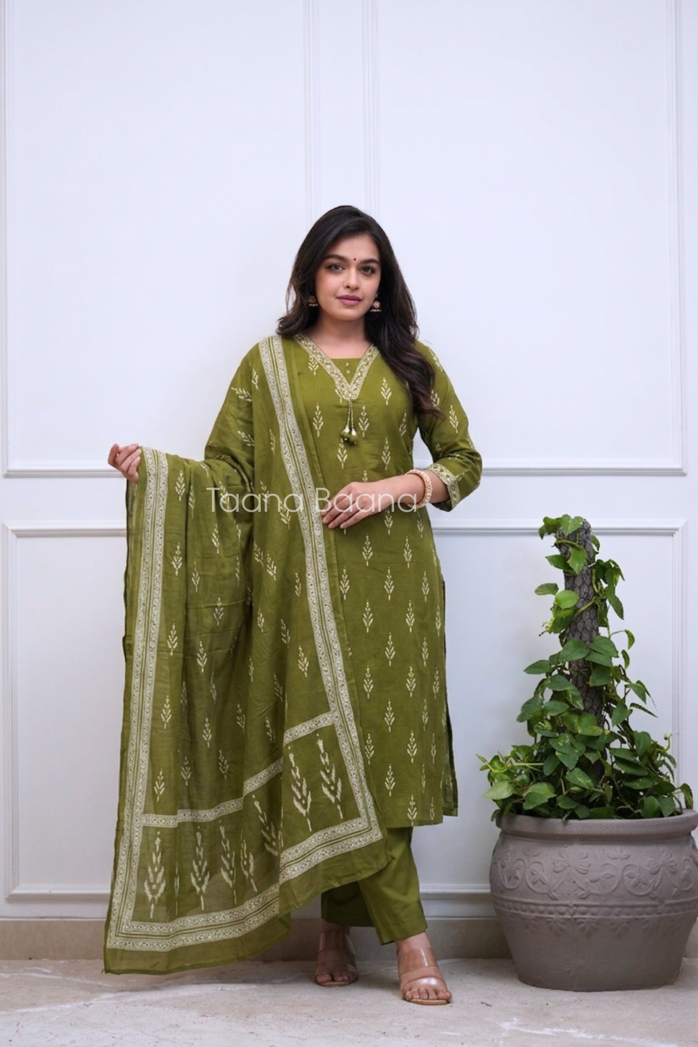Dupatta Pant Set