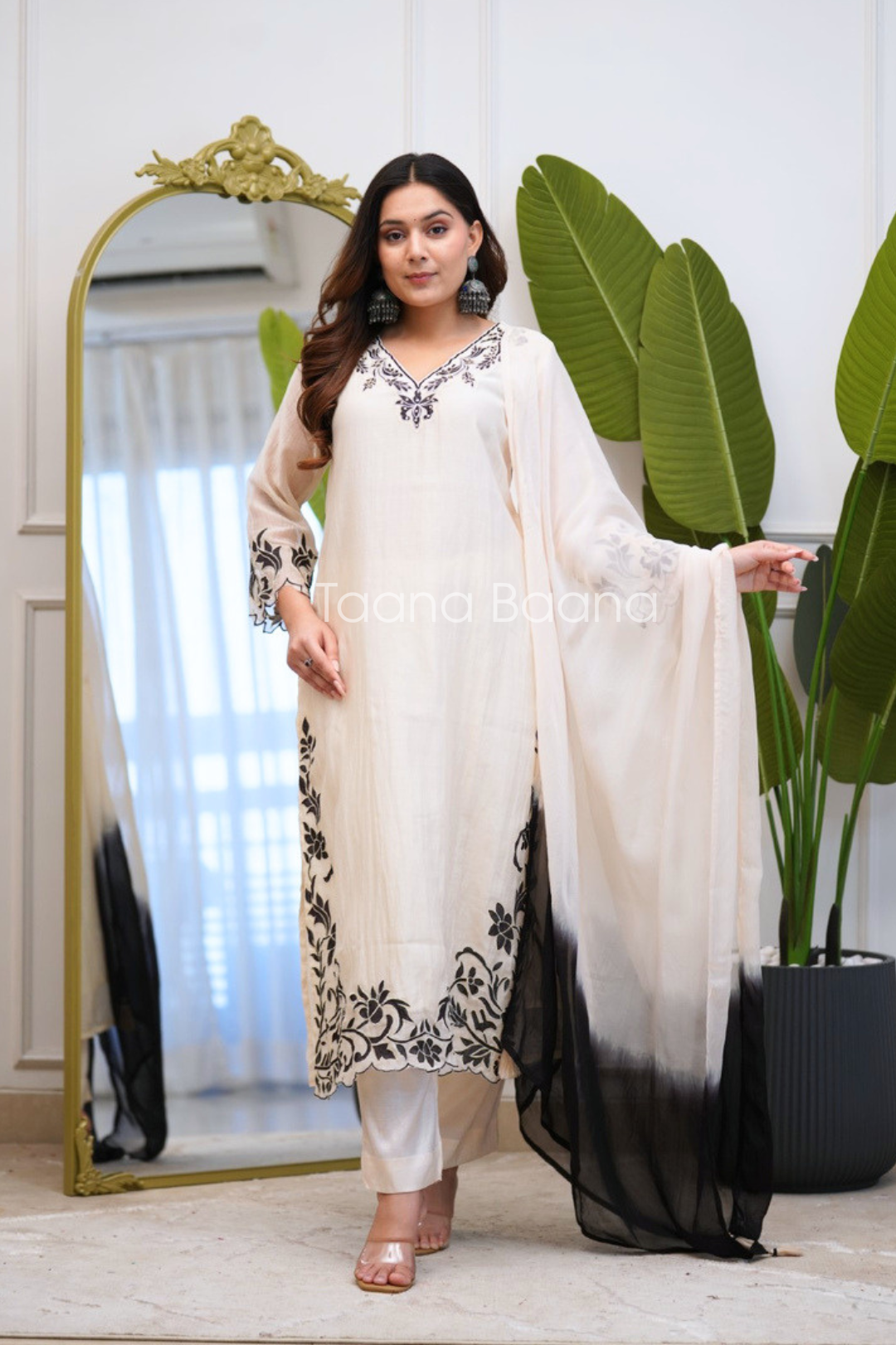 Dupatta Pant Set