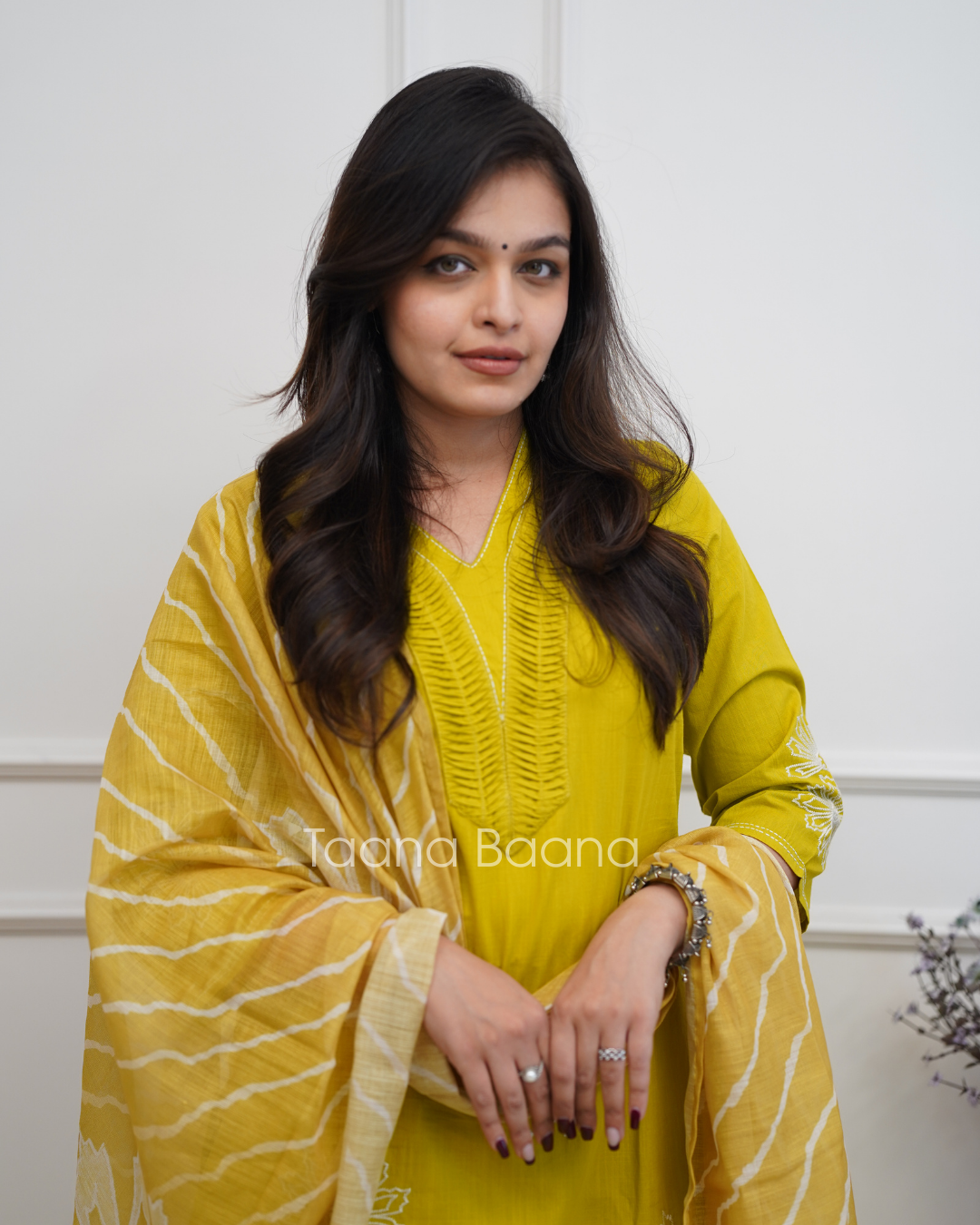 Dupatta Pants Set