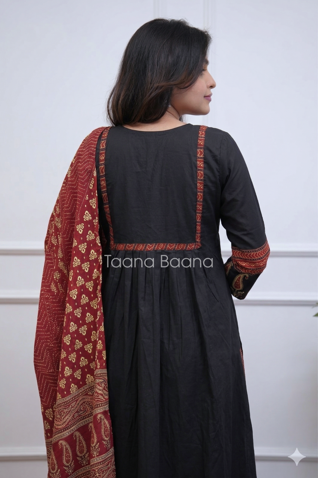 Dupatta Pant Set