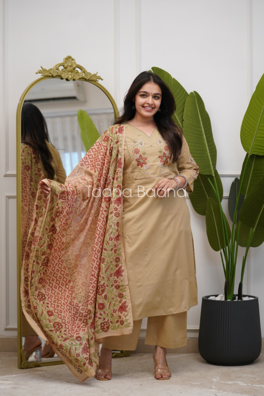 Dupatta Pant Set