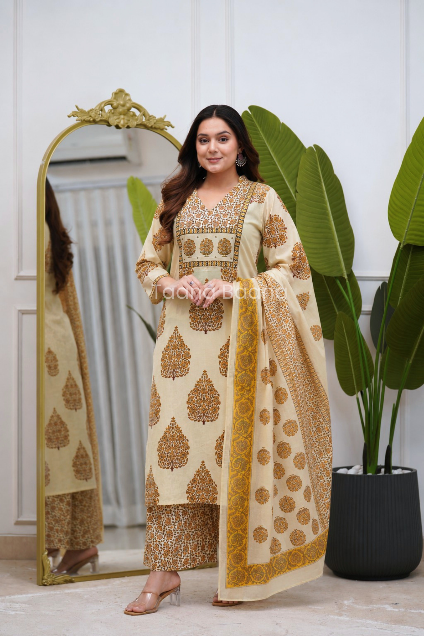 Dupatta Pant Set