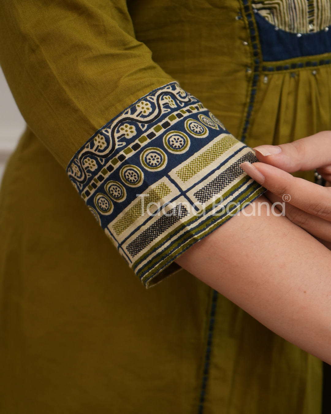 Dupatta Pant Set