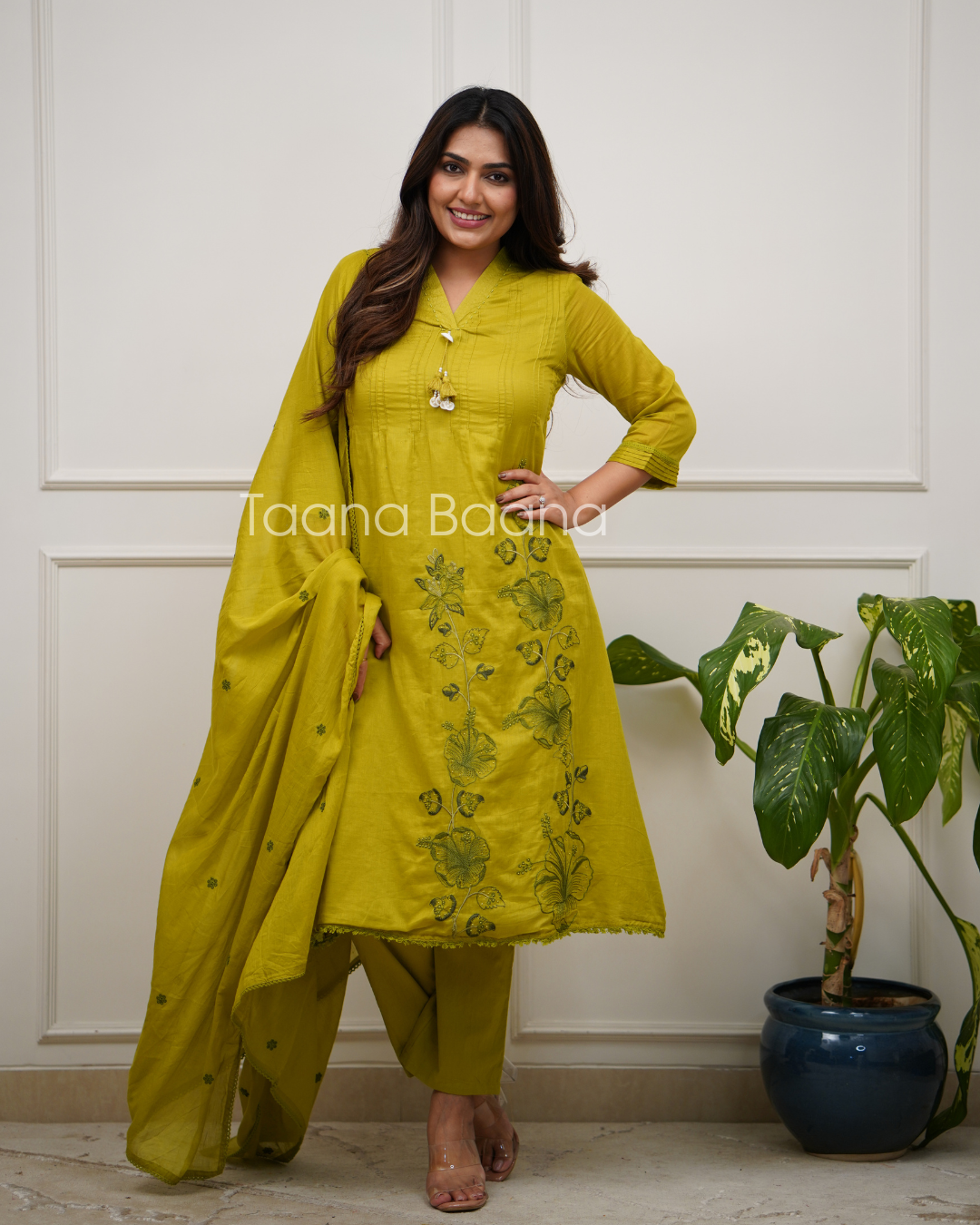 Dupatta Pant Set