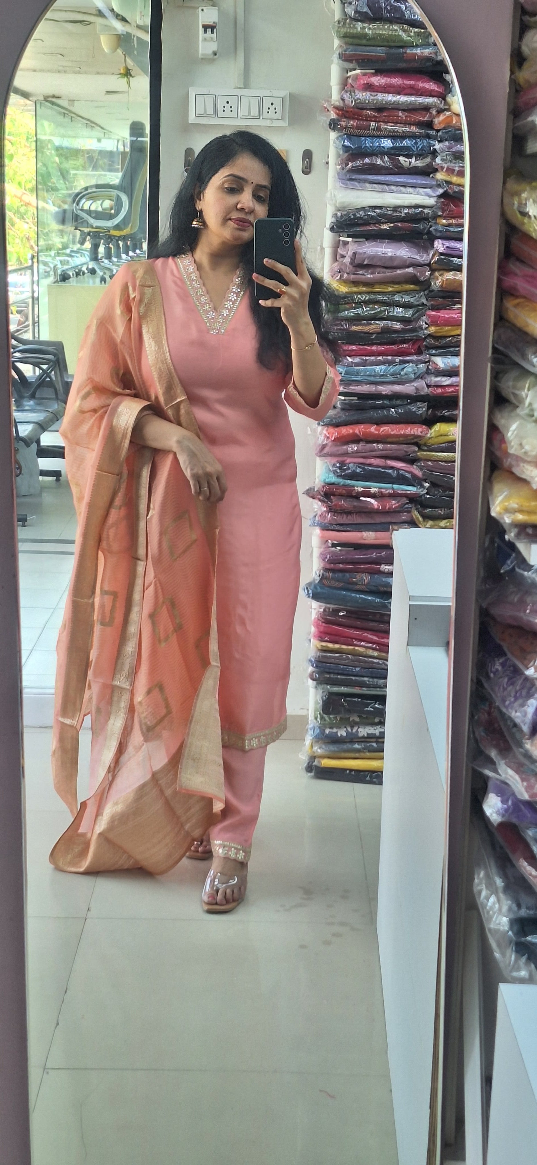 Dupatta Pants Set