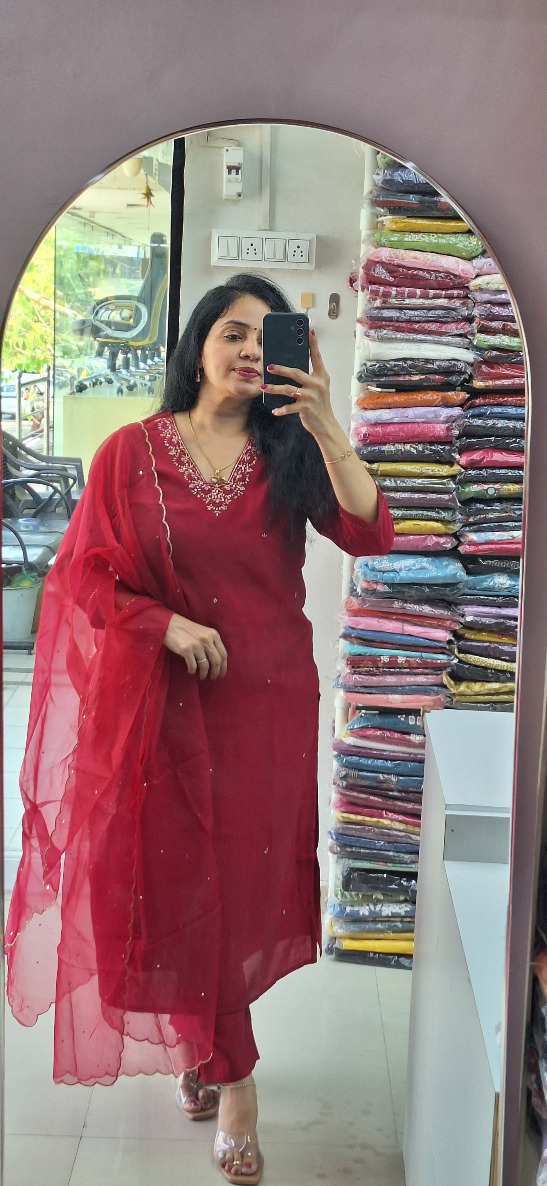 Dupatta Pants Set