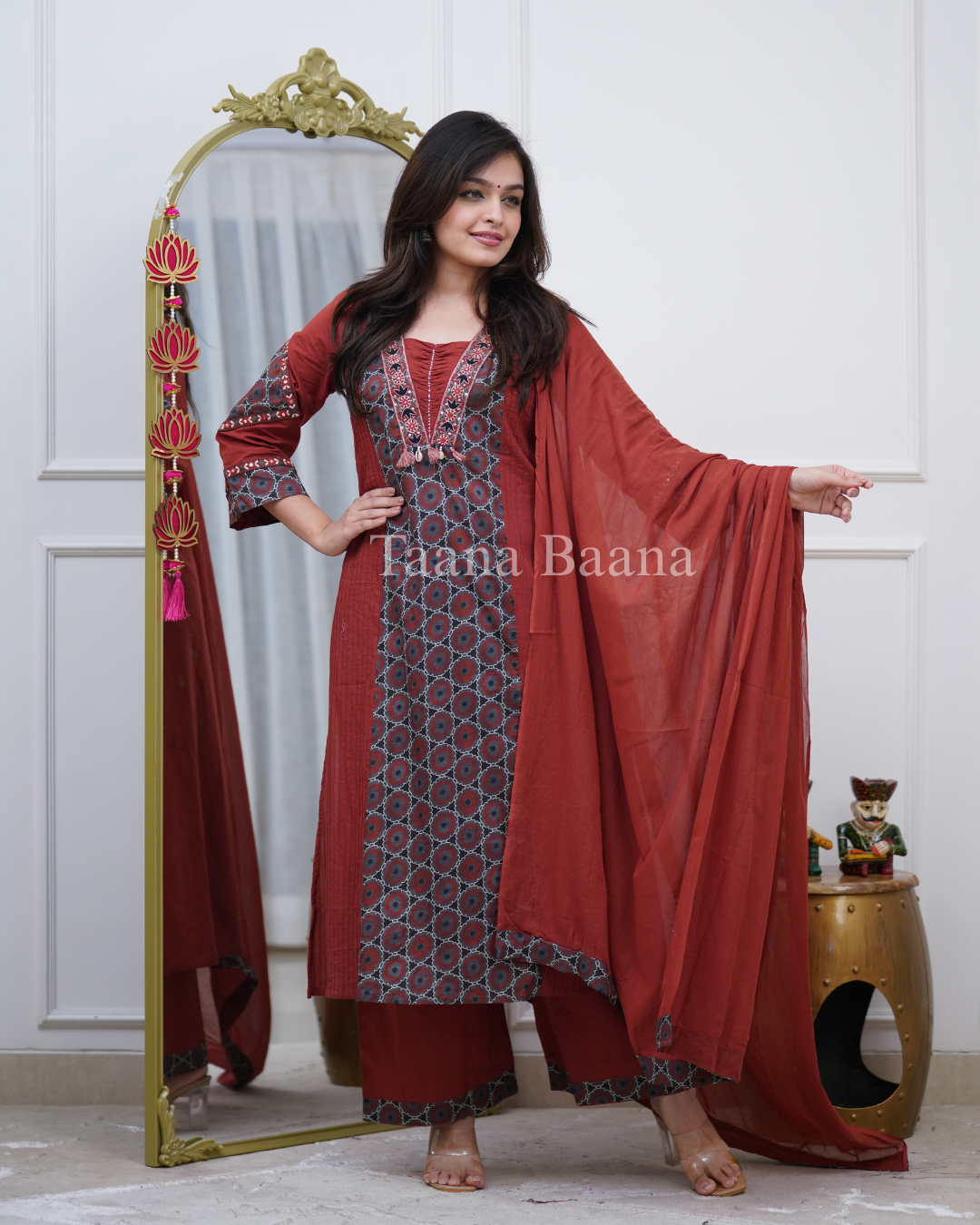 Dupatta Pant Set