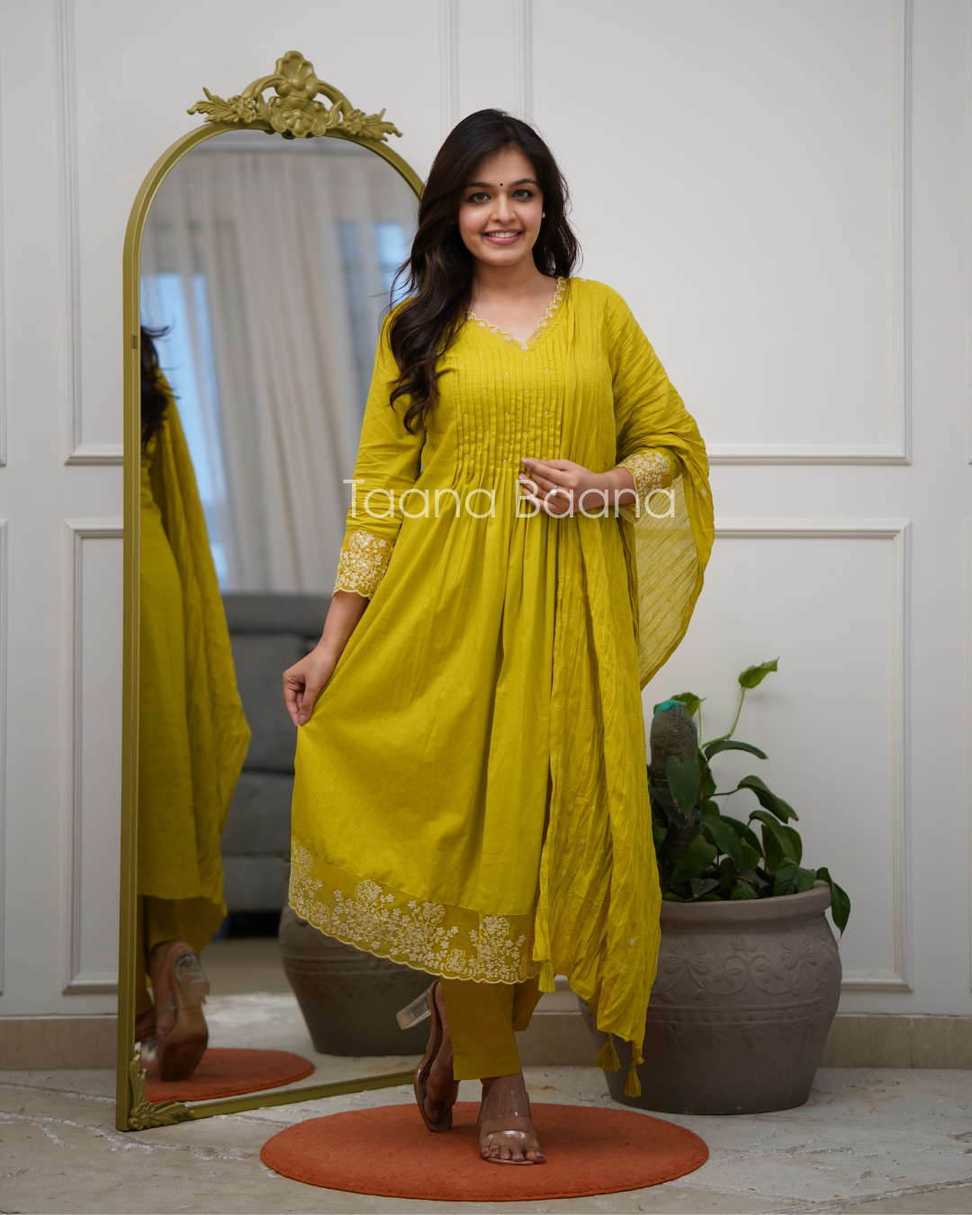 Dupatta Pant Set