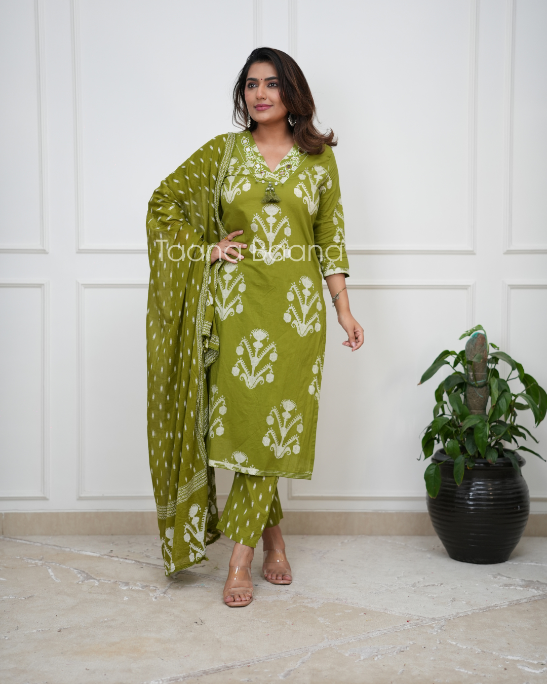 Dupatta Pant Set