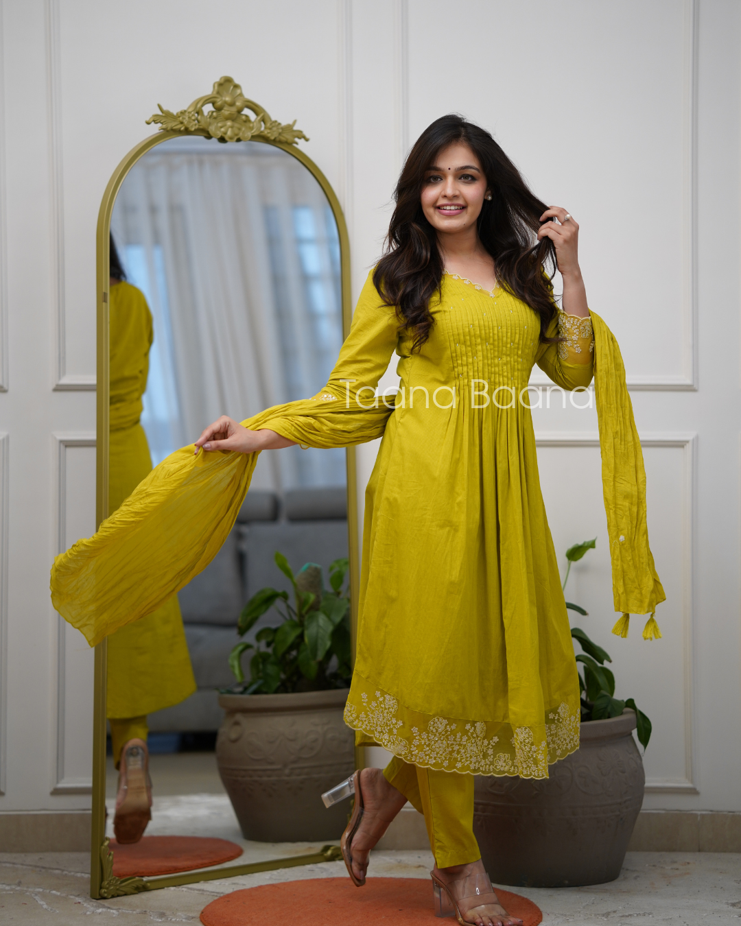Dupatta Pant Set