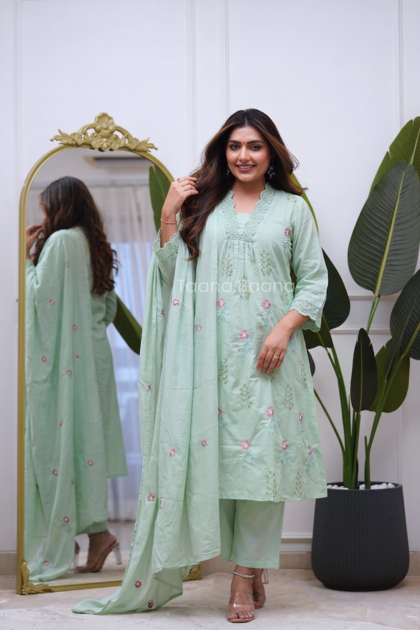 Dupatta Pant Set