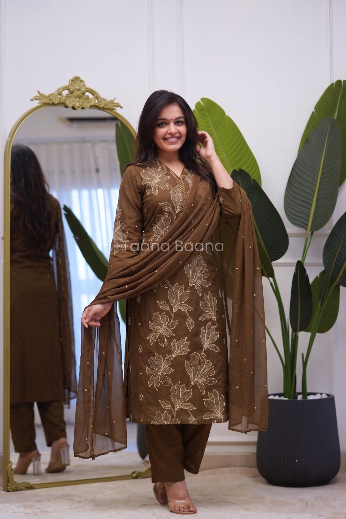 Dupatta Pant Set