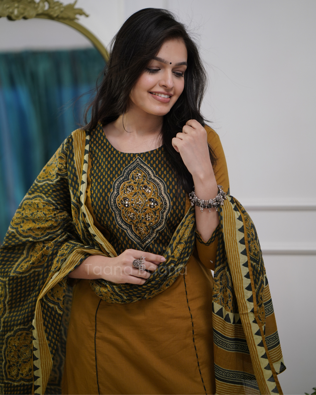 Dupatta Pant Set