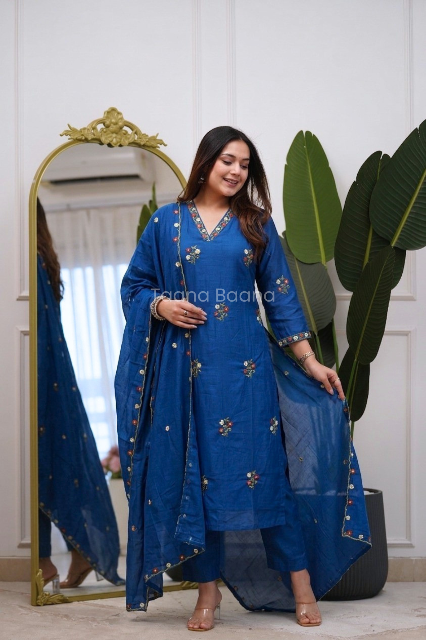Dupatta Pant Set