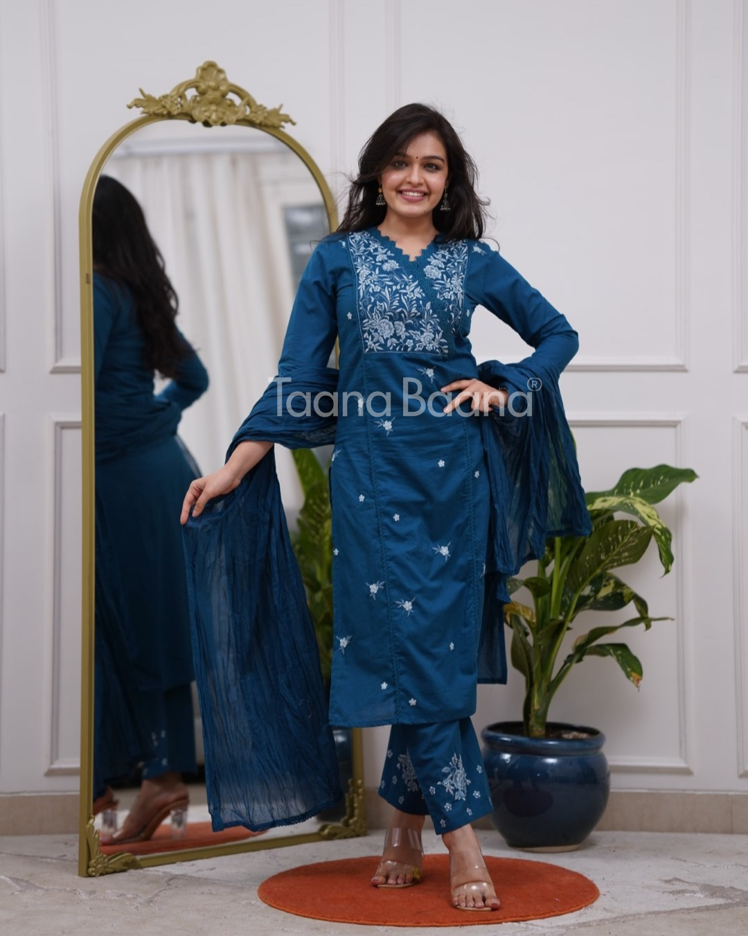 Dupatta Pant Set