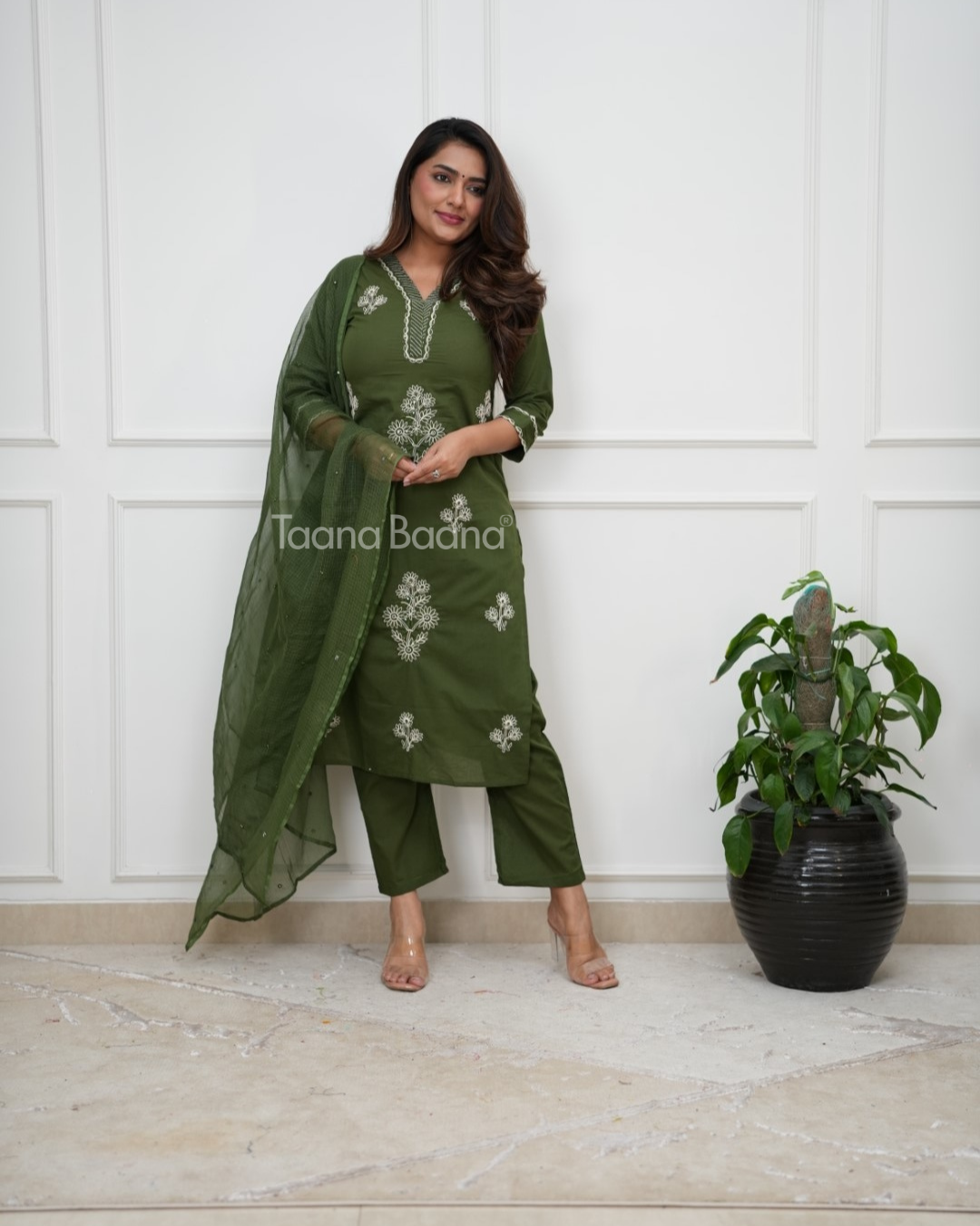 Dupatta Pants Set