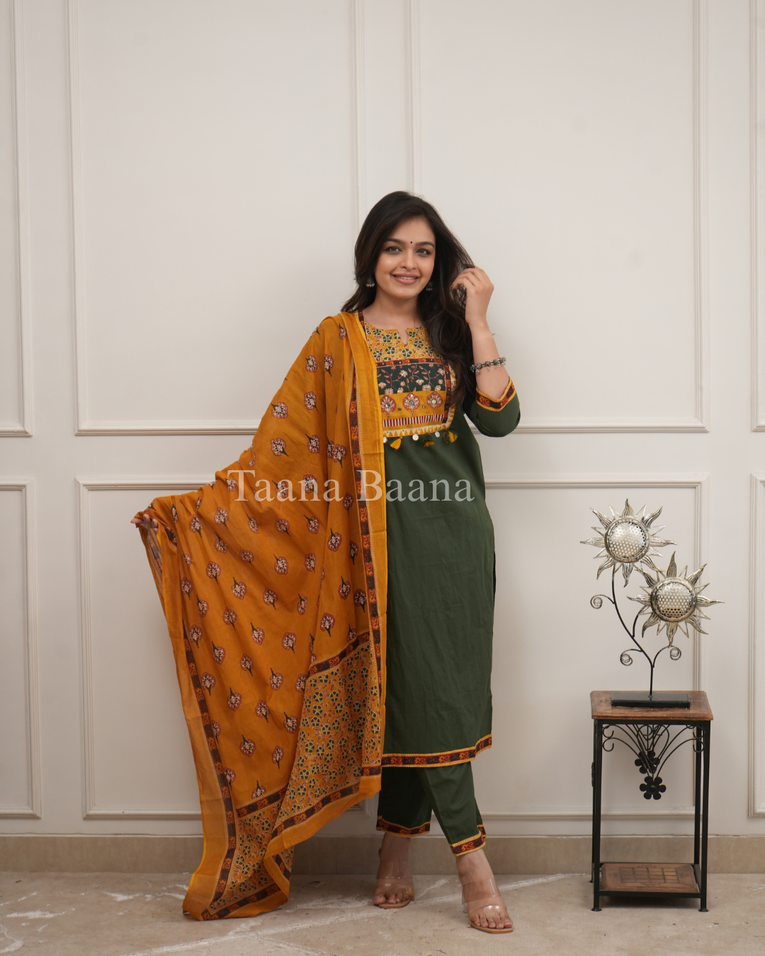 Dupatta Pant Set