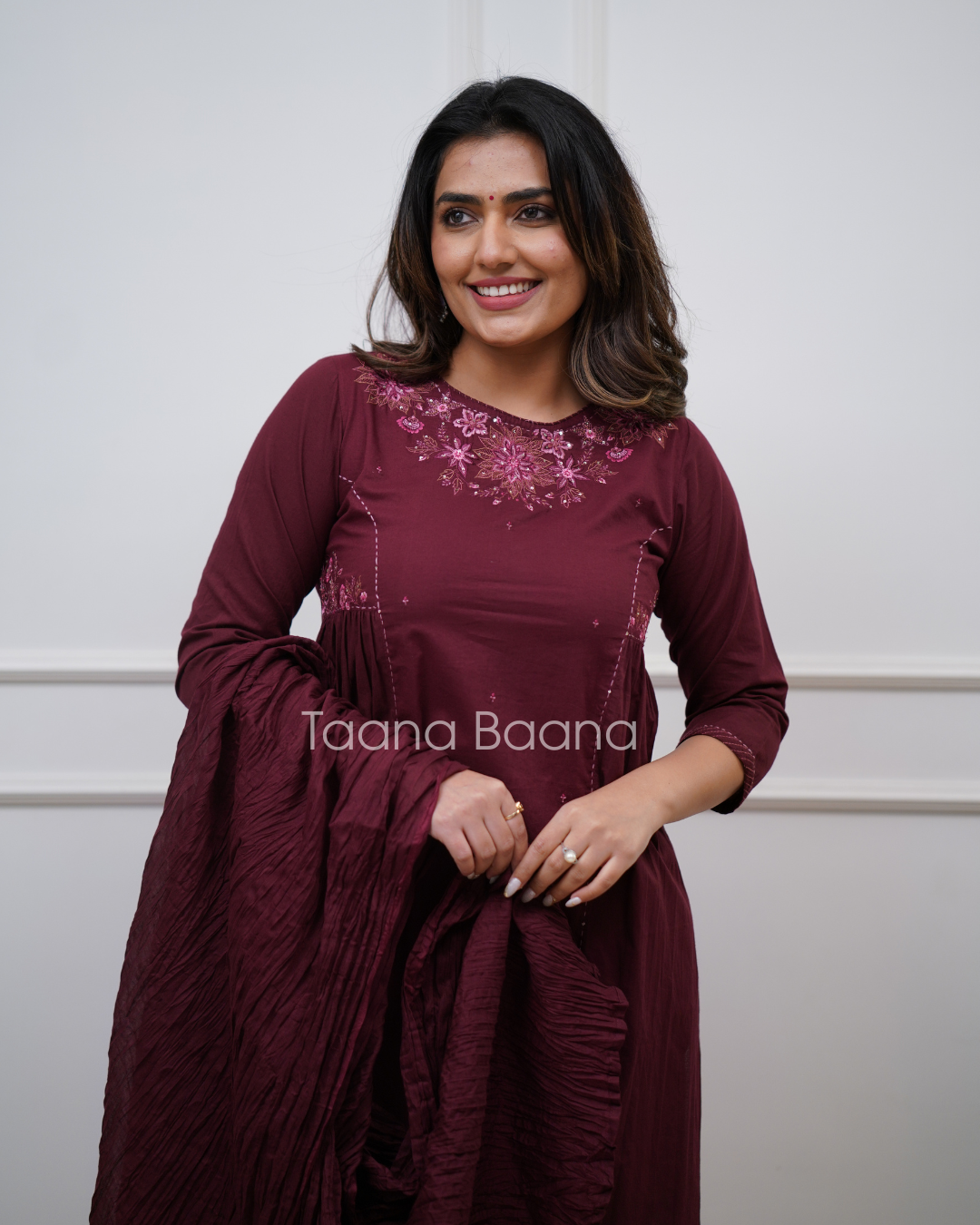 Dupatta Pants Set