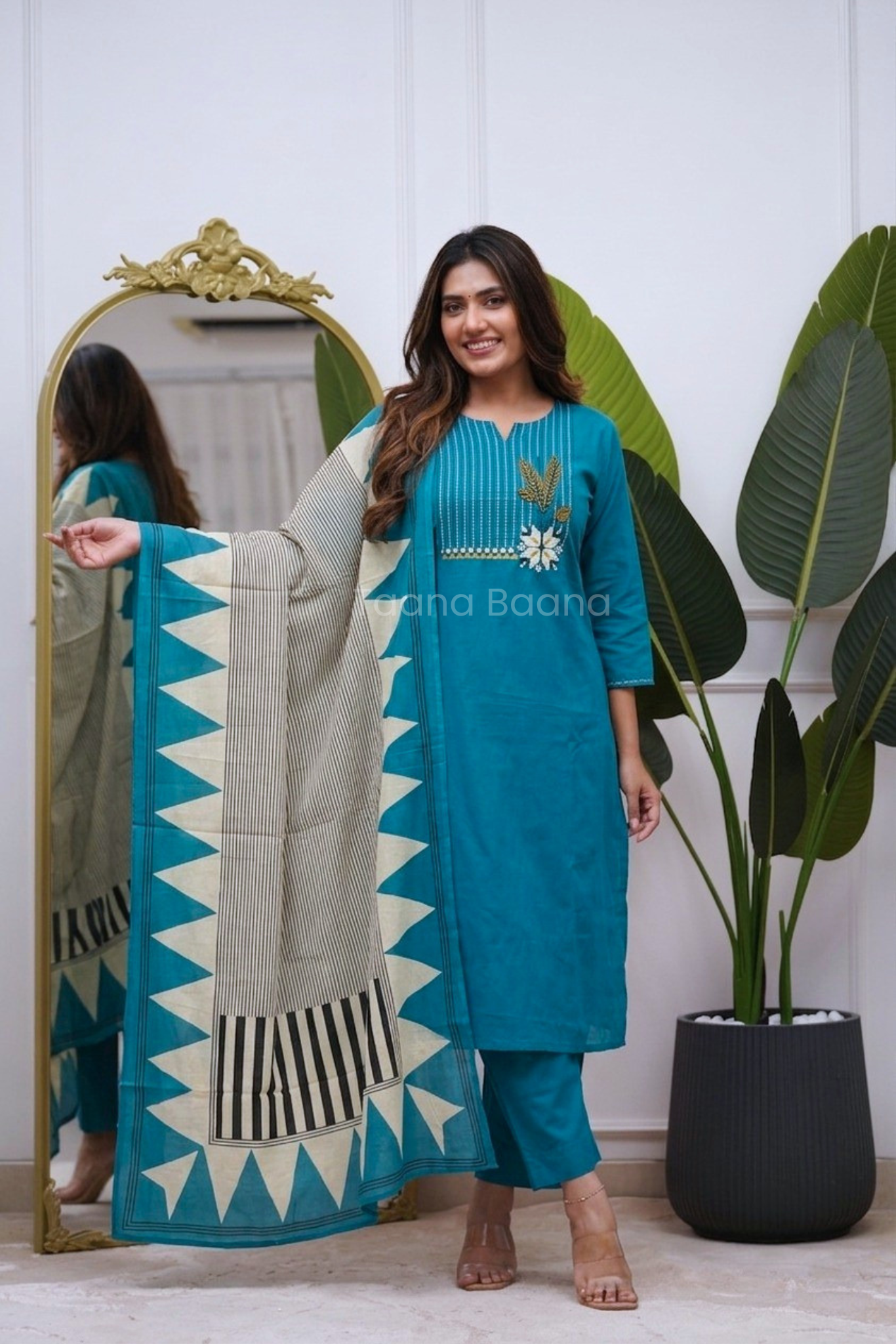 Dupatta Pant Set