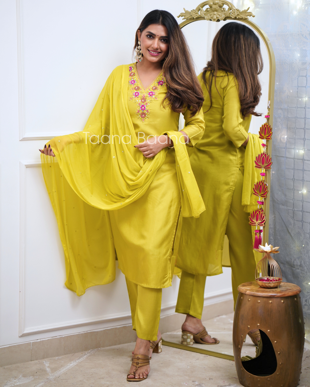 Dupatta Pant Set