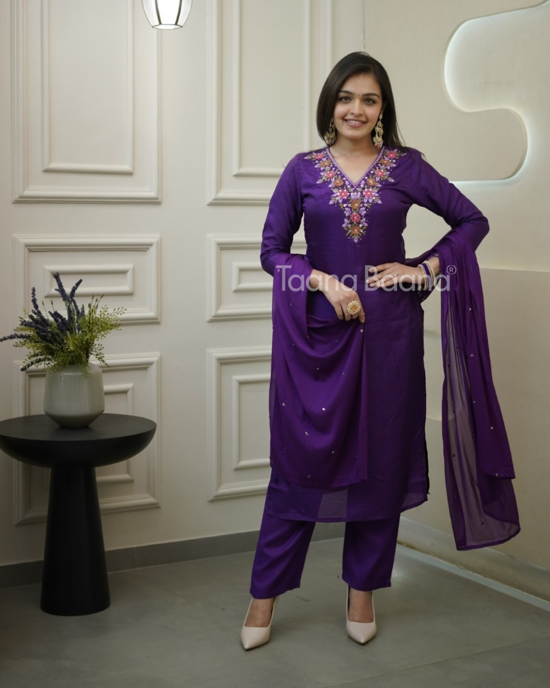 Dupatta Pants Set