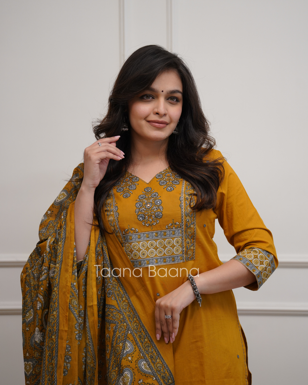 Dupatta Pant Set