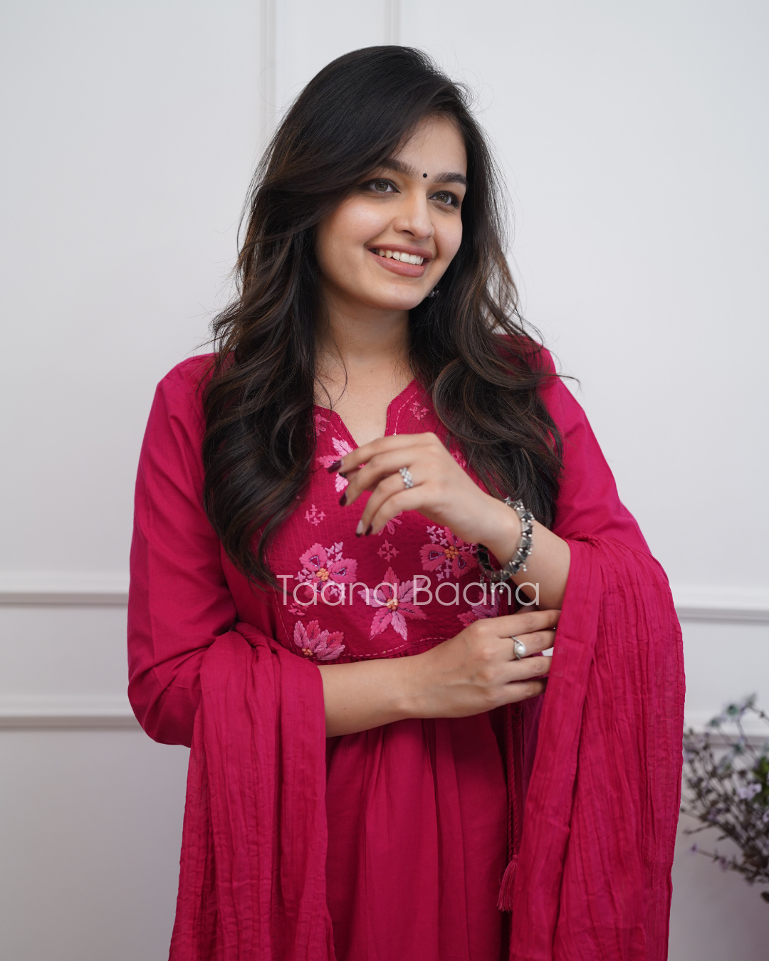 Dupatta Pants Set