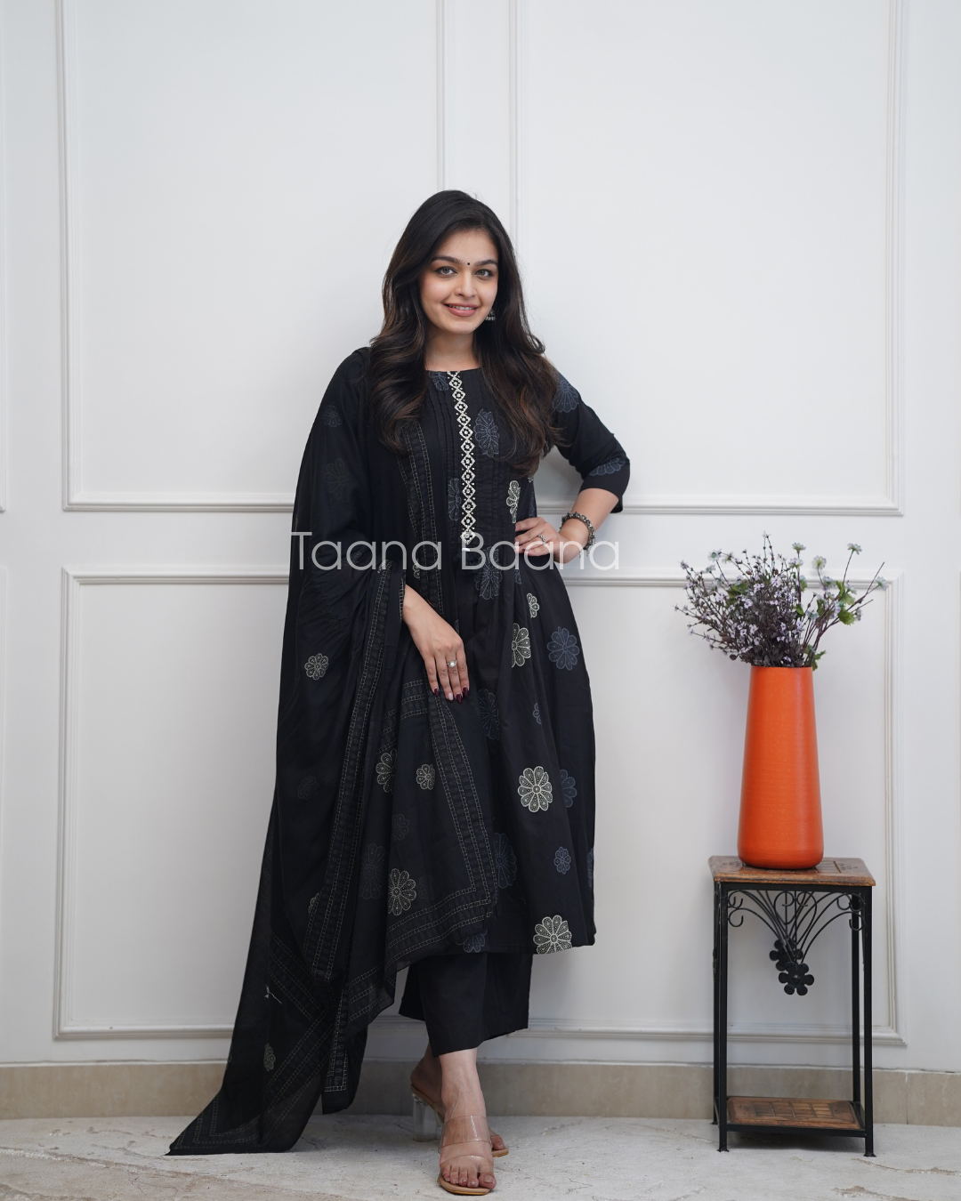 Dupatta Pants Set