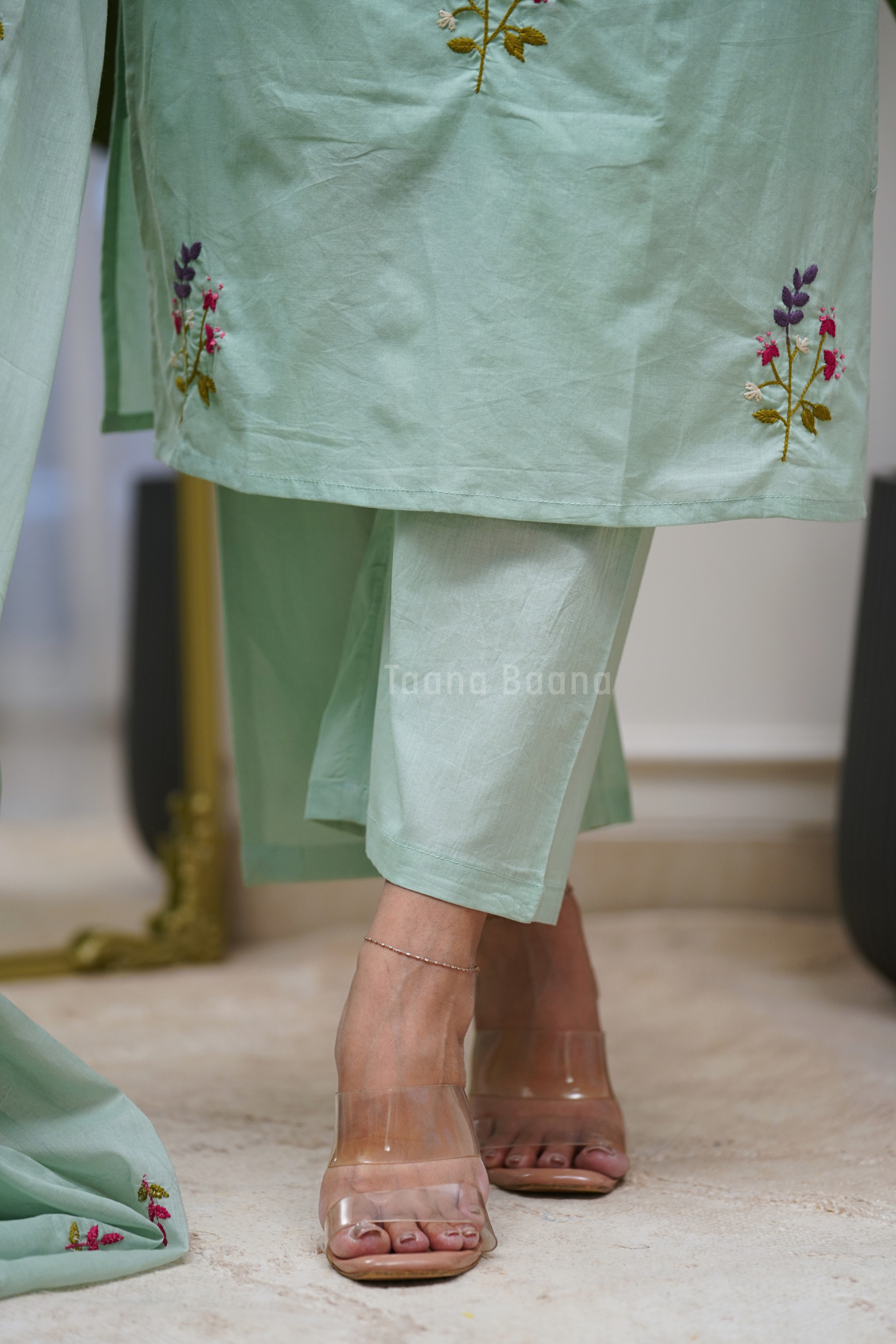 Dupatta Pant Set