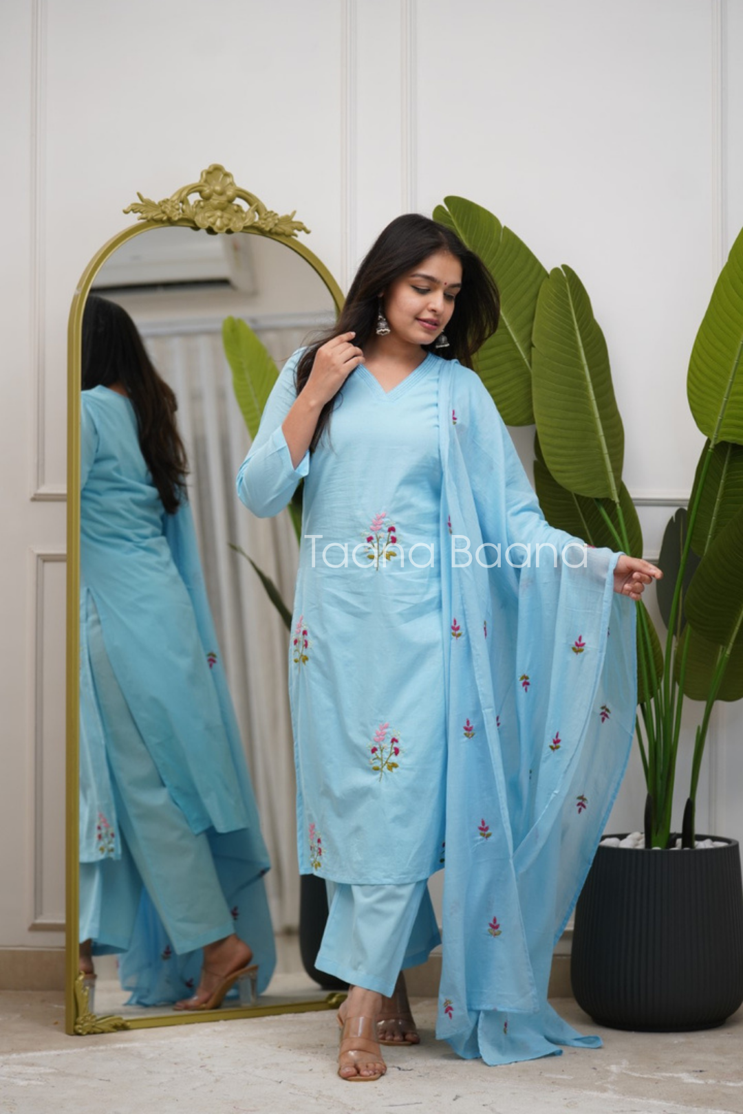 Dupatta Pant Set