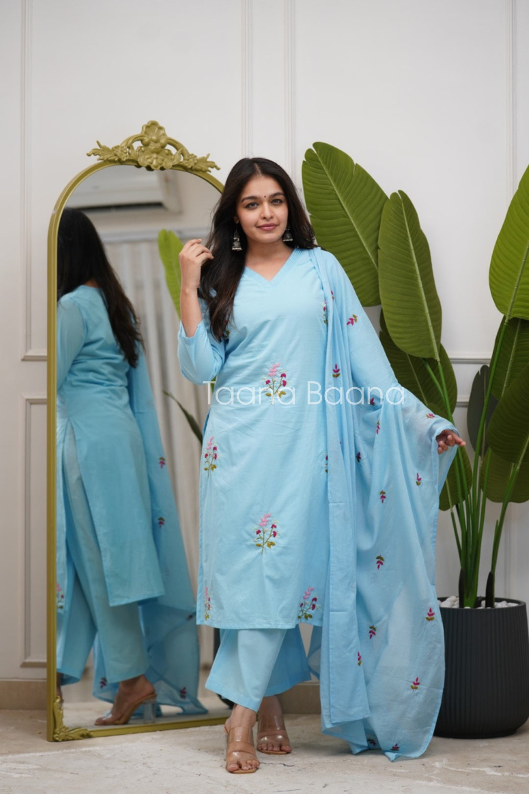 Dupatta Pant Set