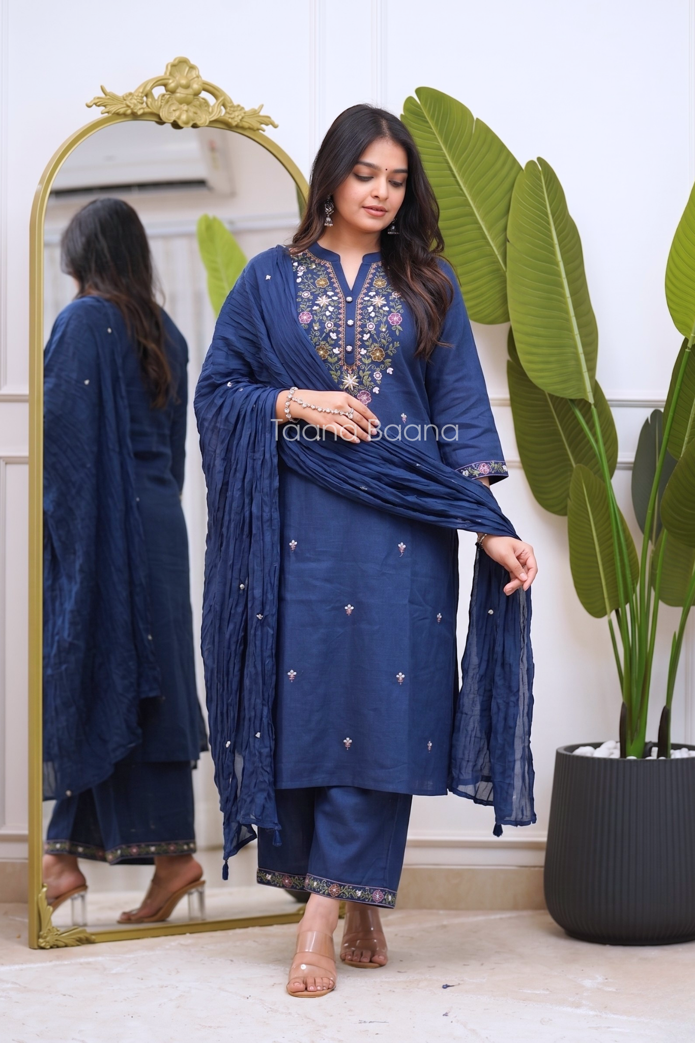 Dupatta Pant Set