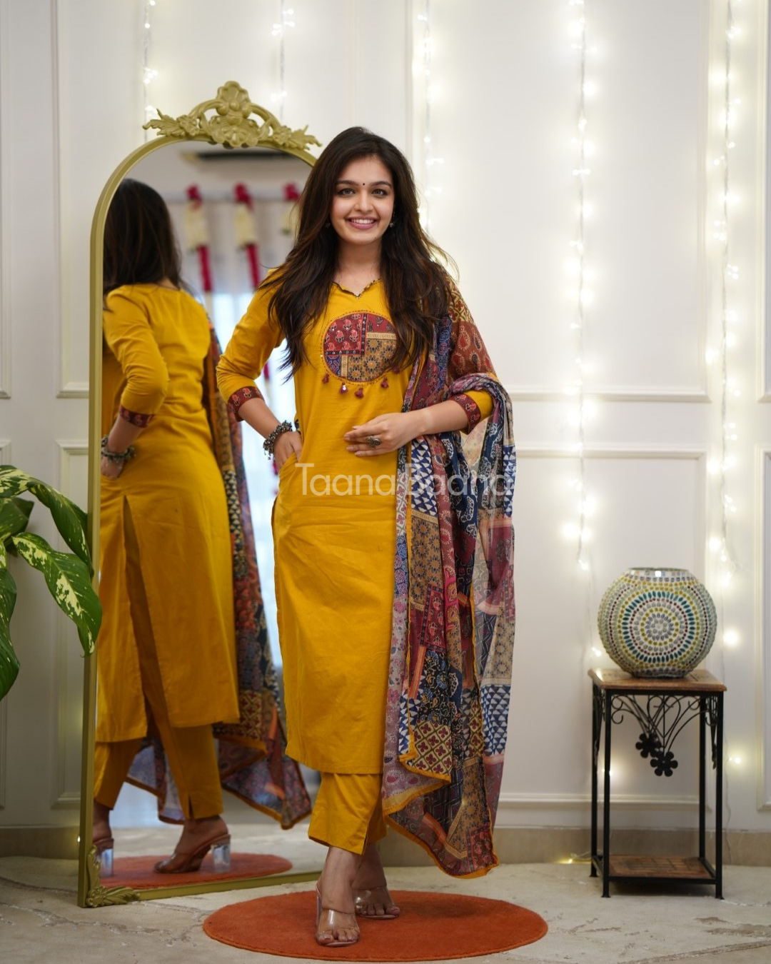 Dupatta Pants Set