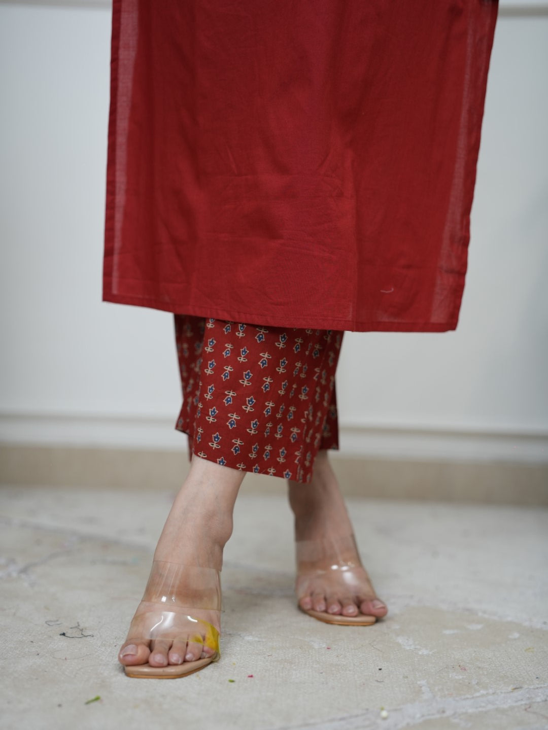 Dupatta Pants Set