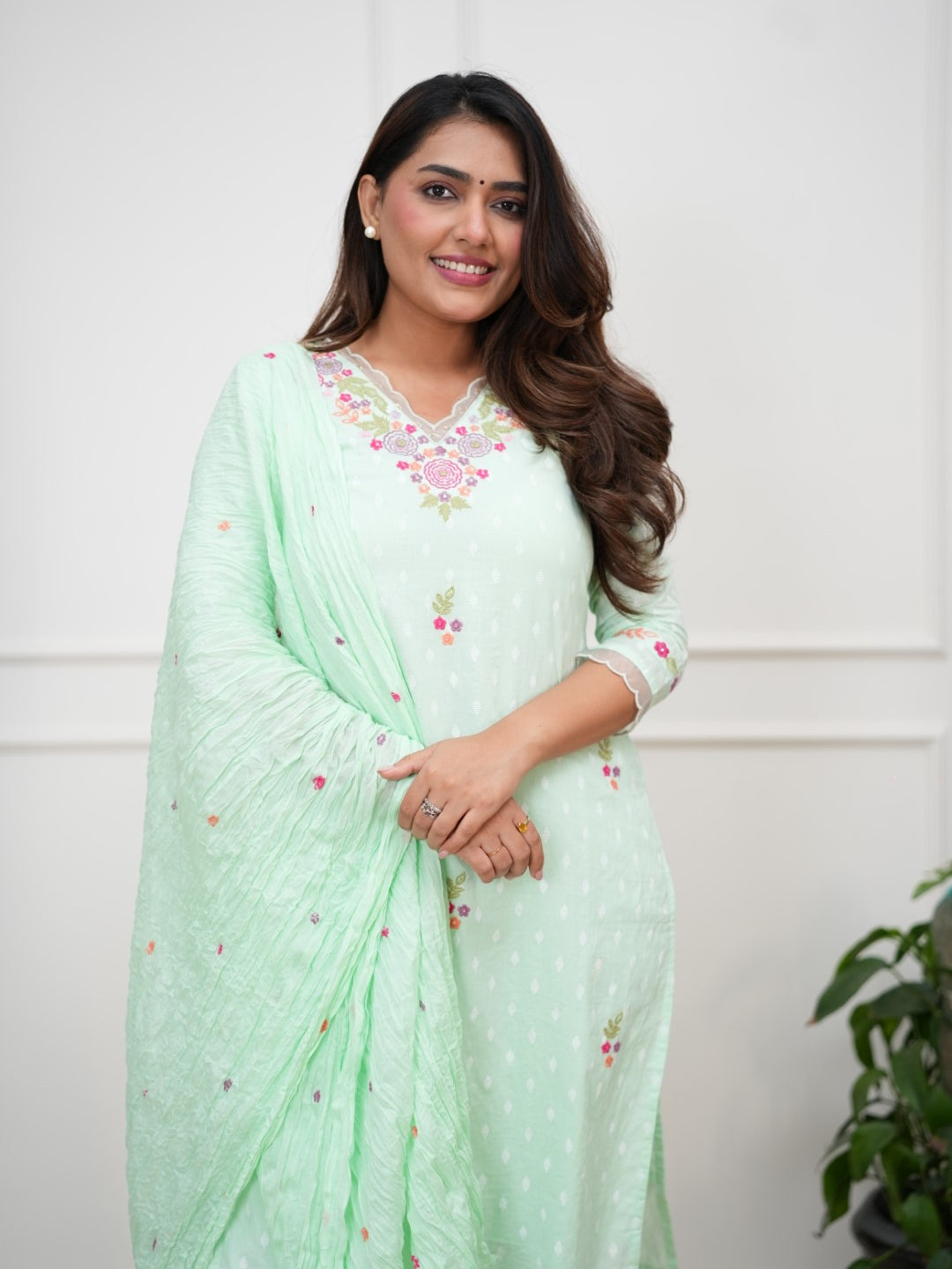 Dupatta Pants Set