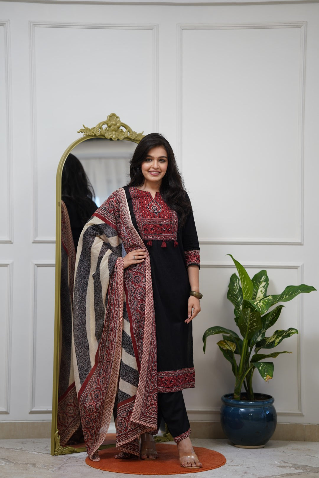Dupatta Pant Set