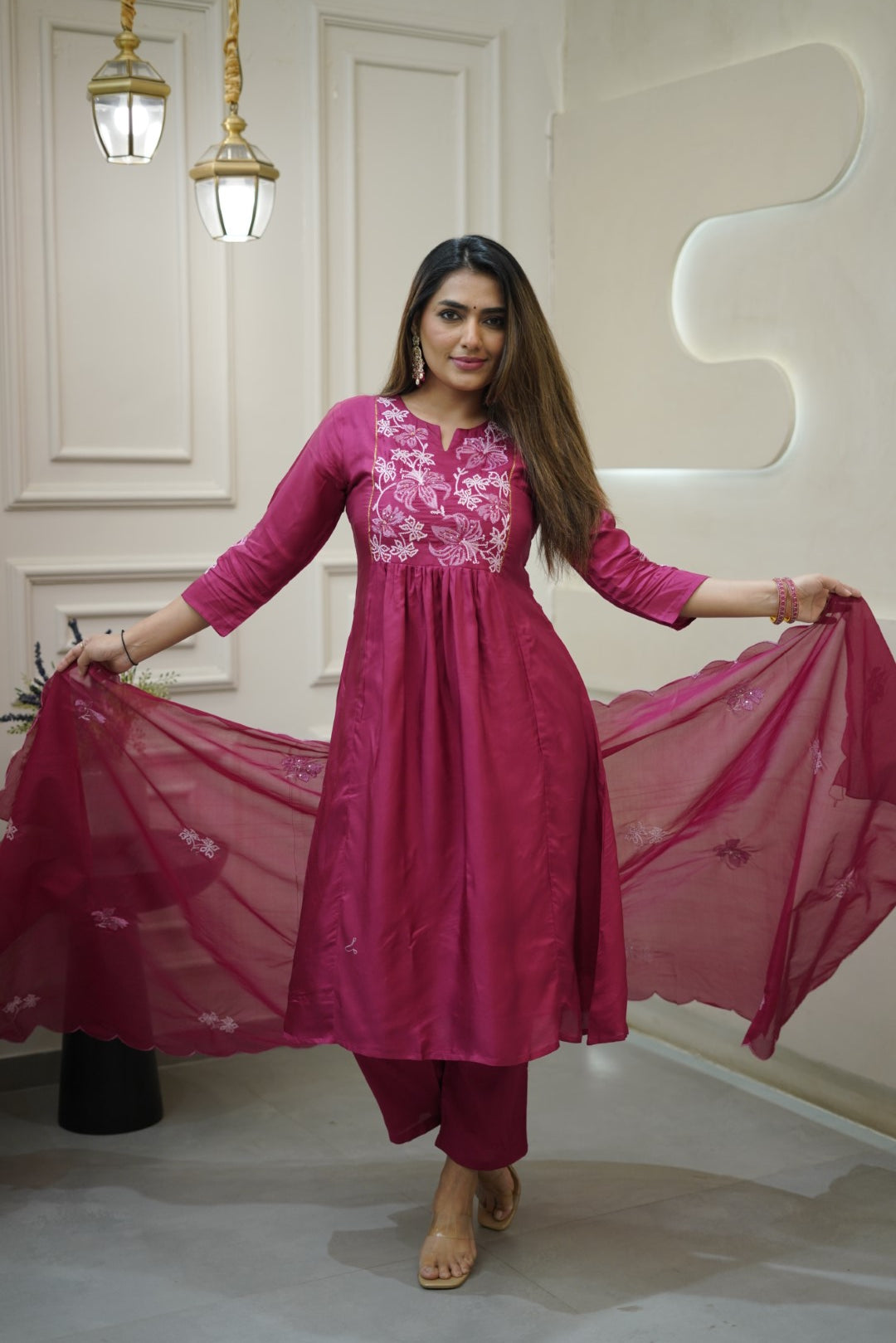 Dupatta Pants Set