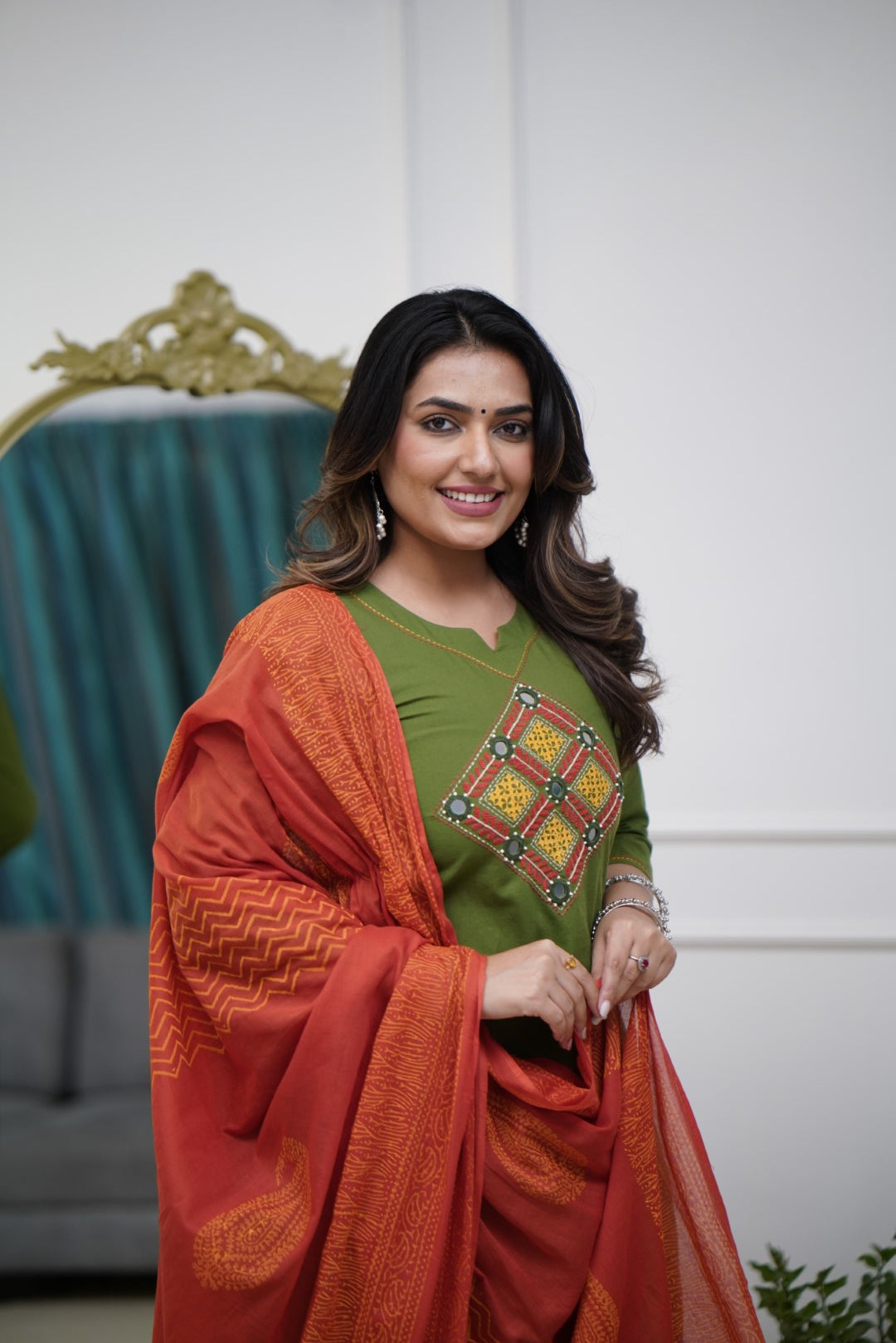 Dupatta Pant Set
