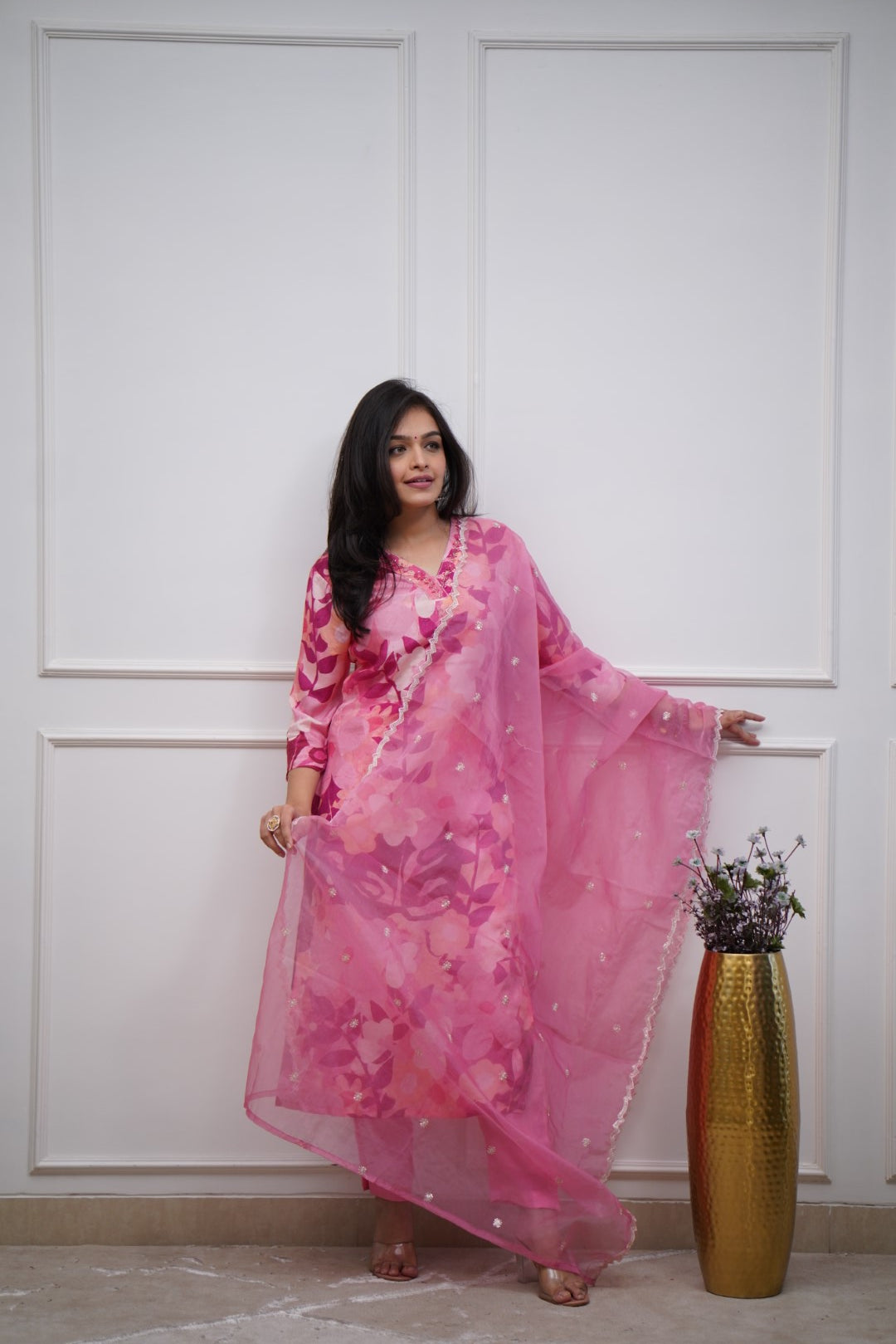 Dupatta Pants Set