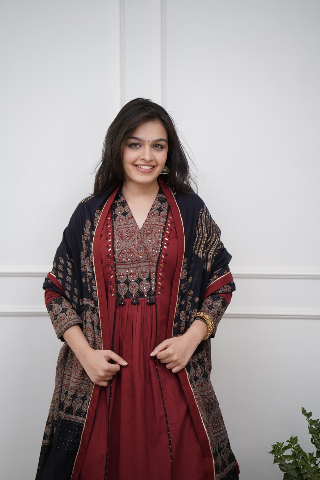 Dupatta Pants Set