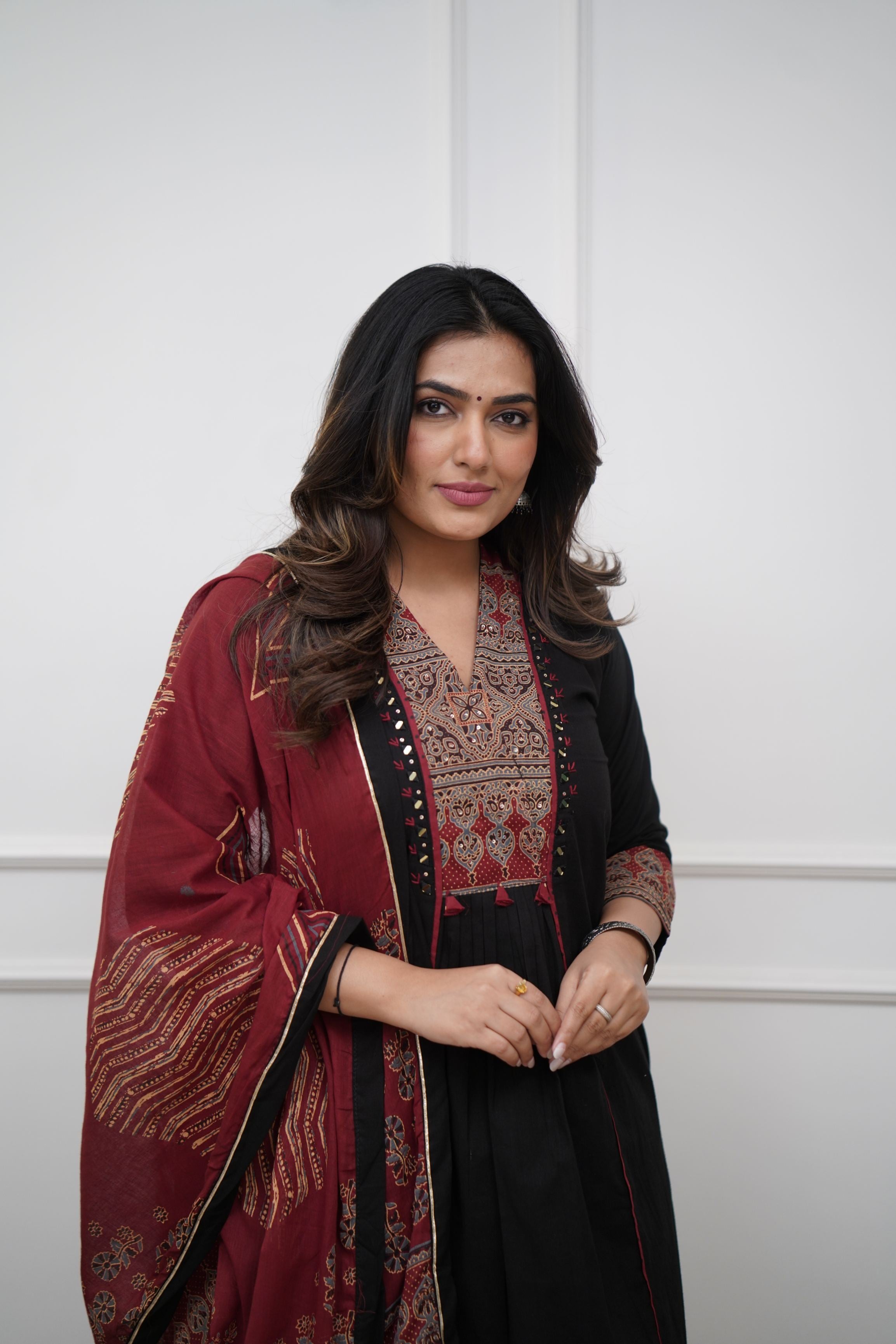 Dupatta Pants Set