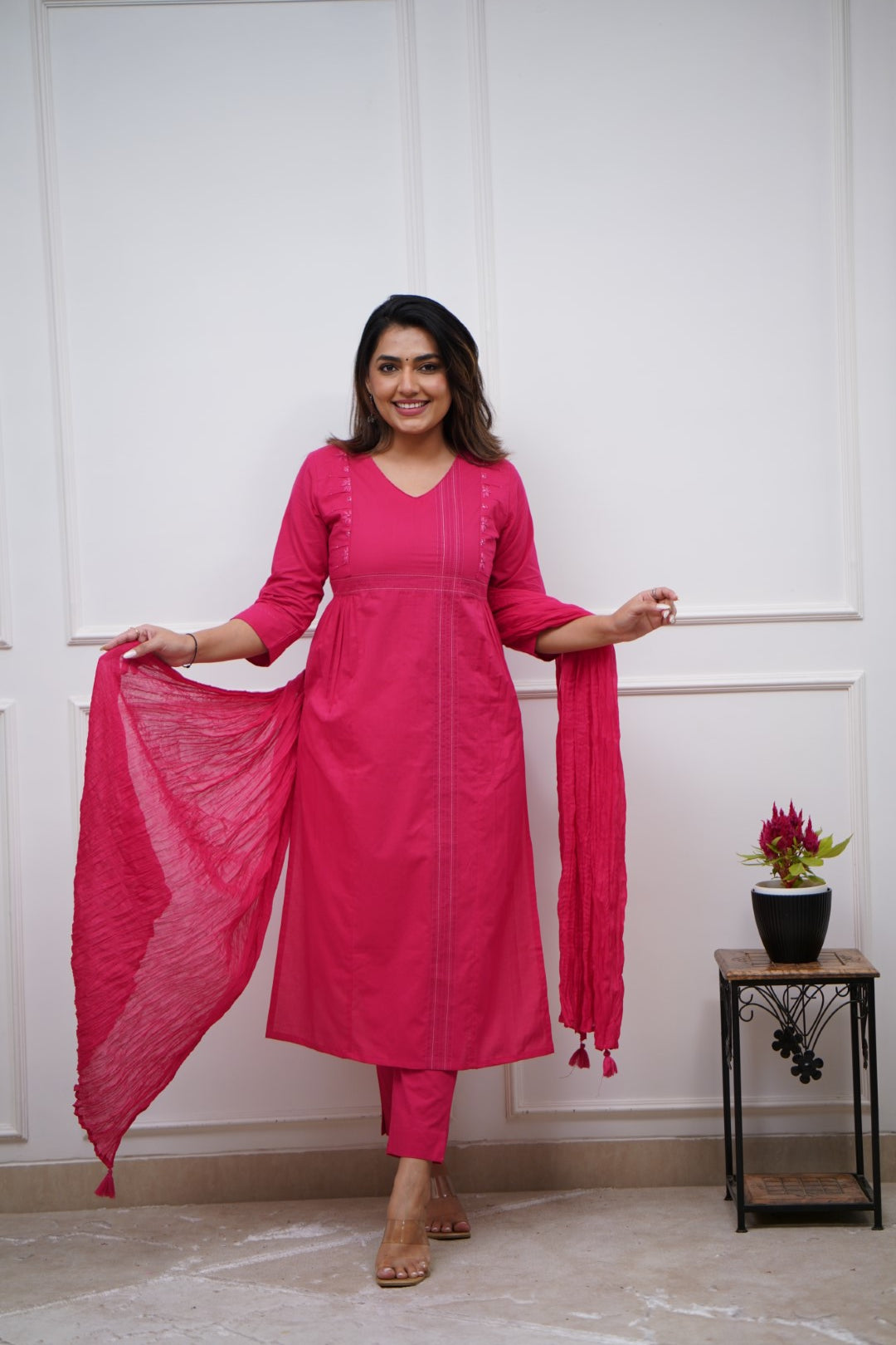 Dupatta Pants Set