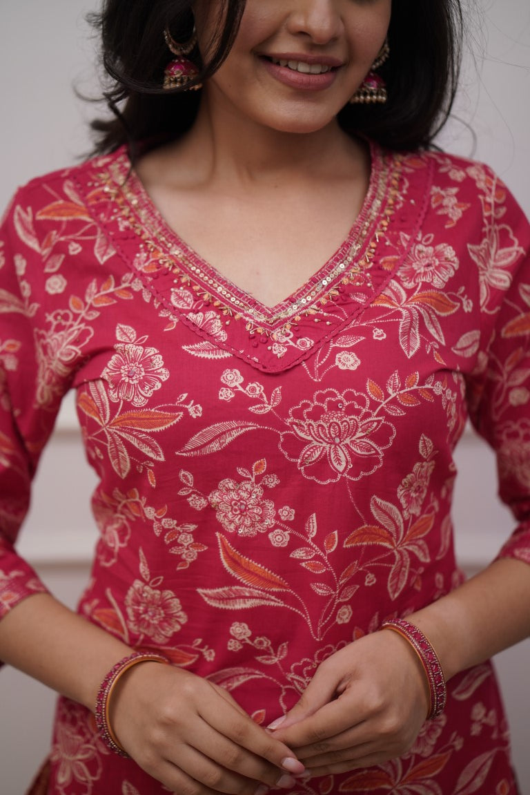 Dupatta Pants Set