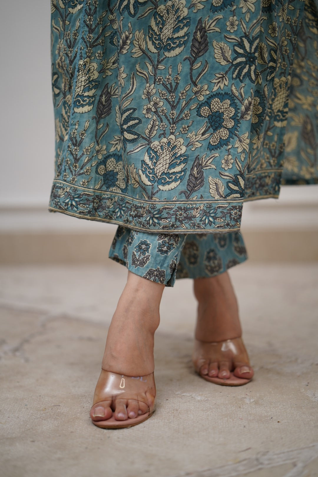 Dupatta Pant set