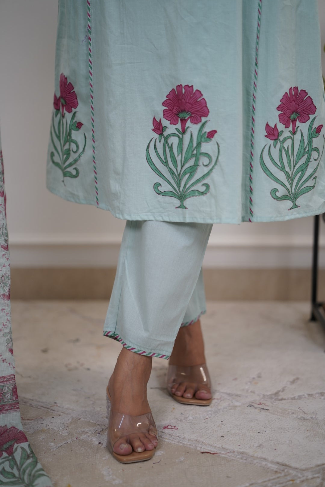 Dupatta Pant Set