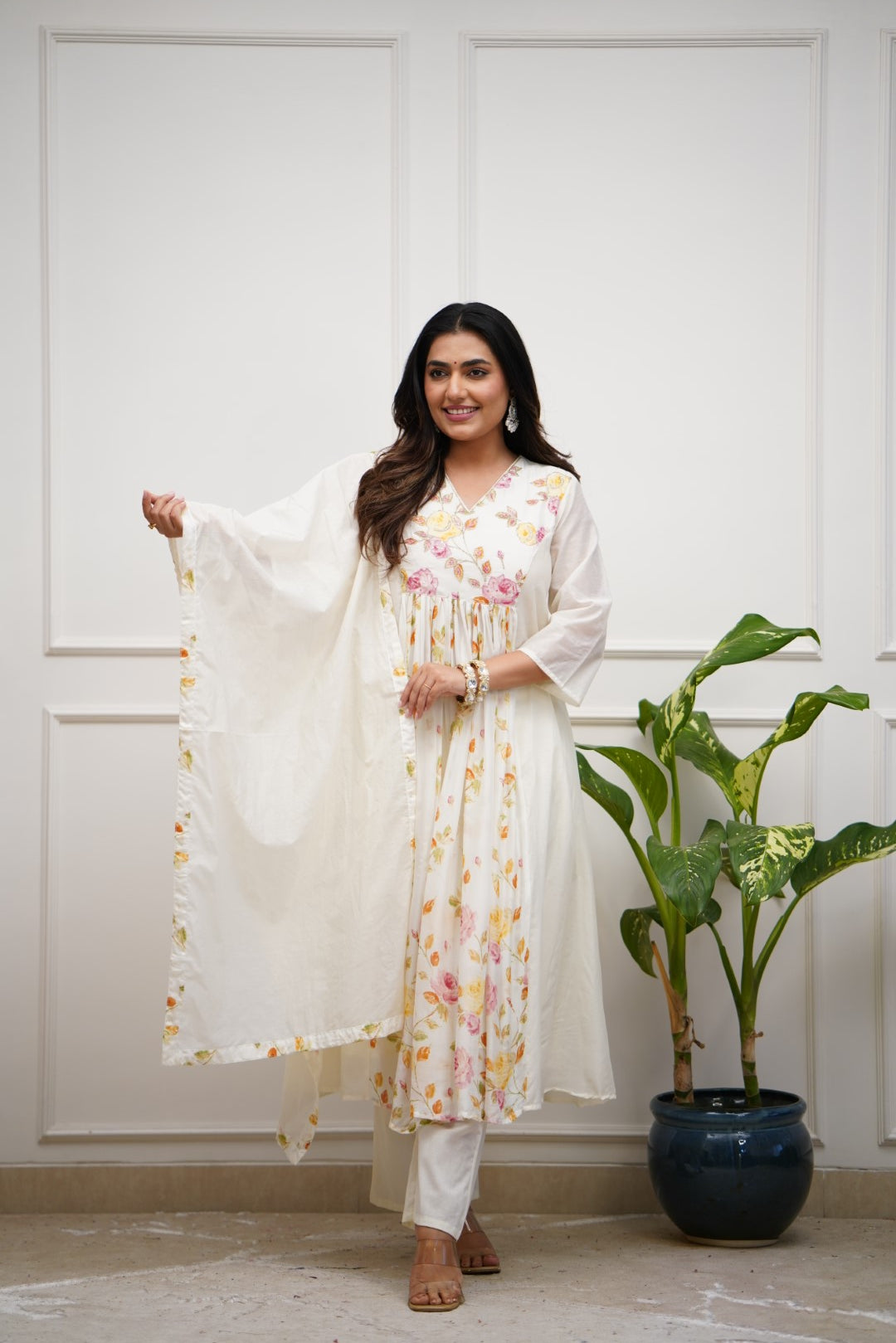 Dupatta Pants Set